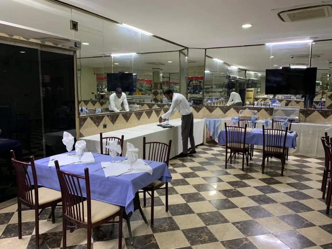 Lounge or bar in Hôtel Hayatt