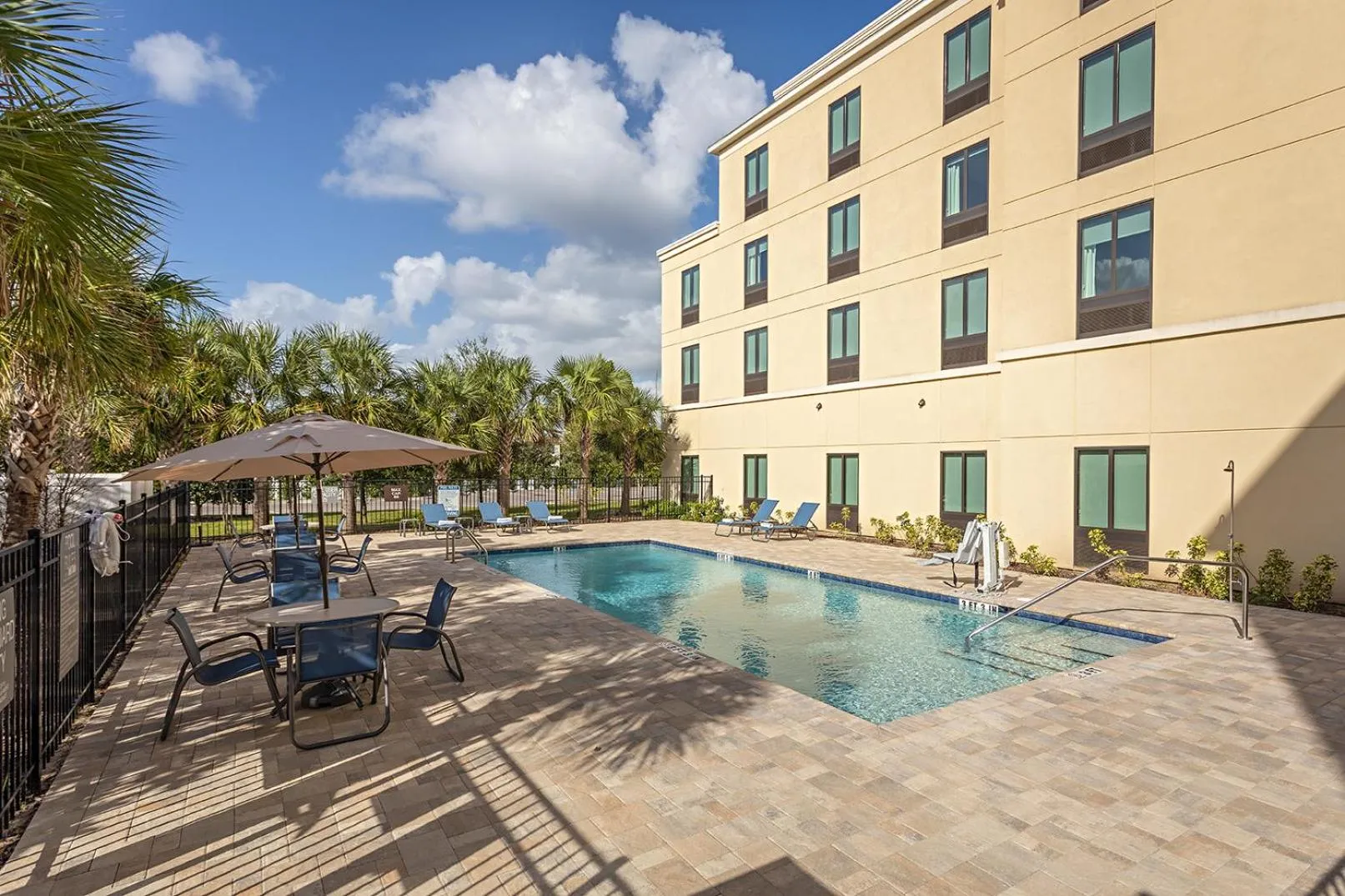 Swimming pool in Pestana Orlando Suites - Lake Buena Vista