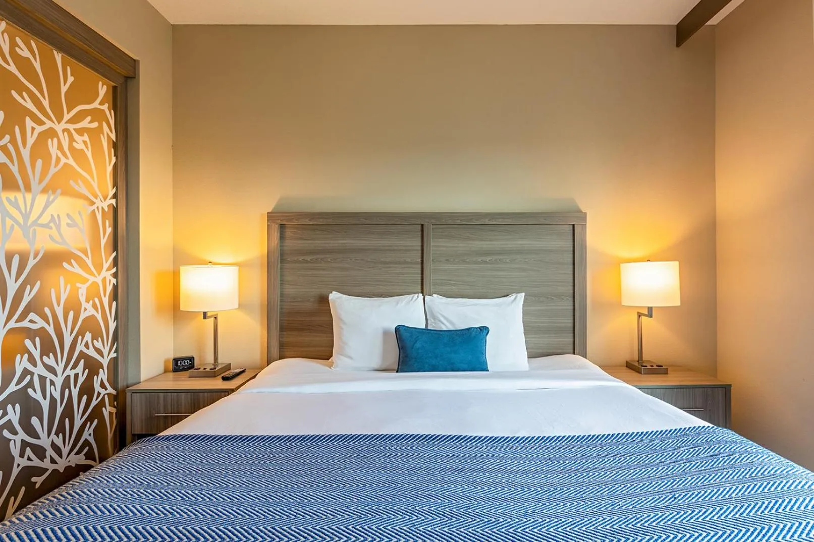 Photo of the whole room, Bed in Pestana Orlando Suites - Lake Buena Vista