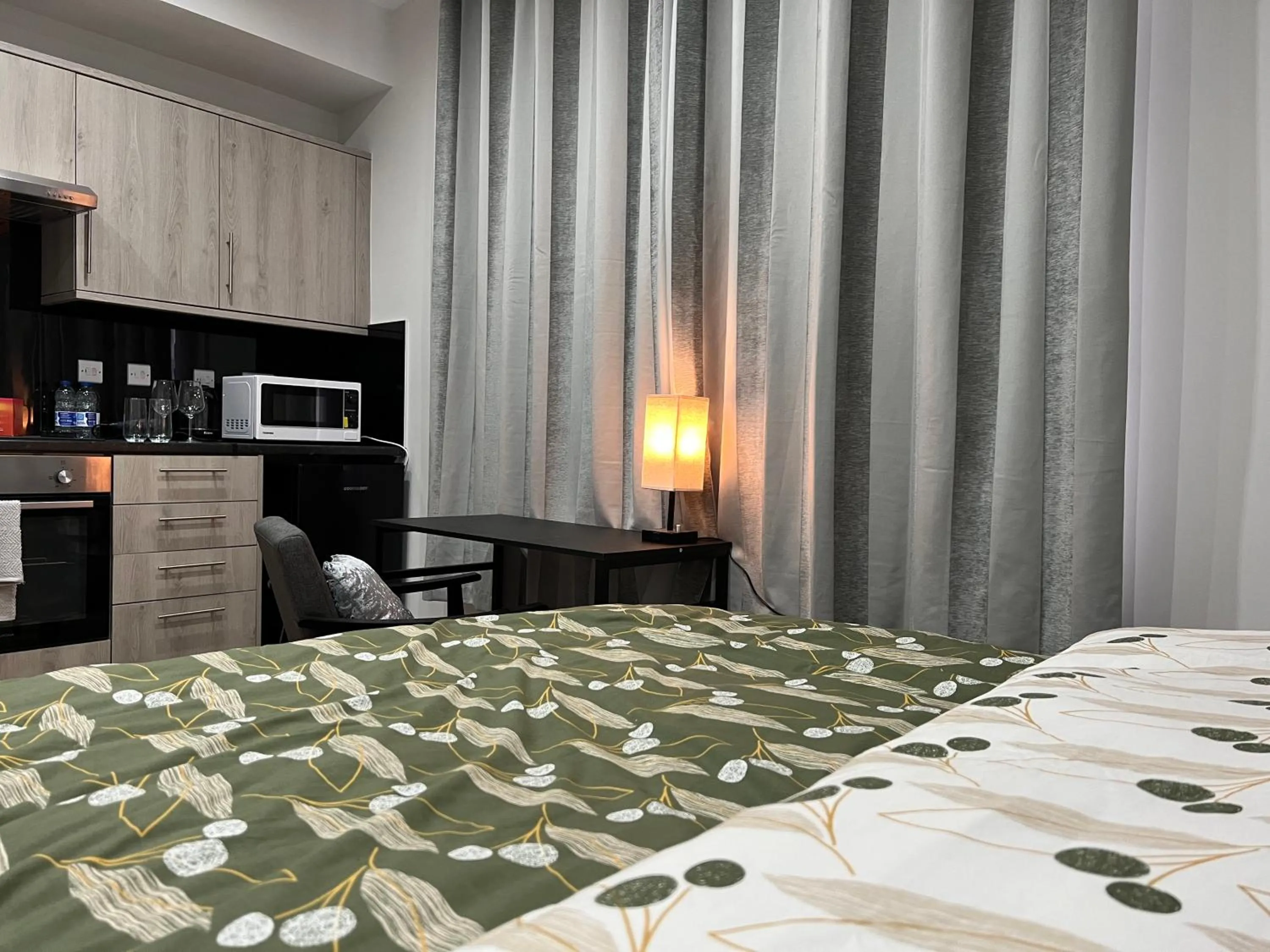 Bed in Belvue Serviced Apartment - Ealing Broadway