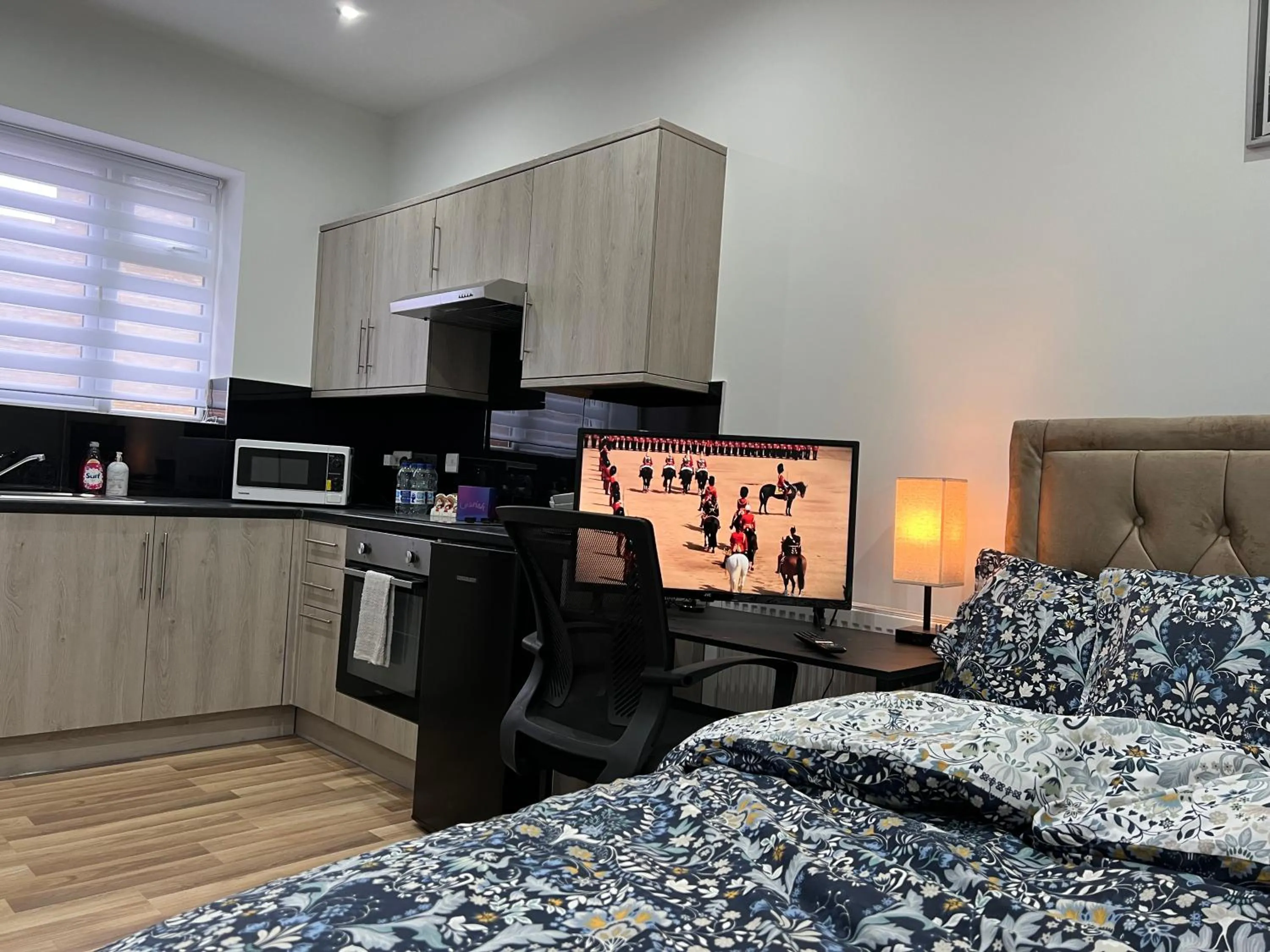 Bed in Belvue Serviced Apartment - Ealing Broadway