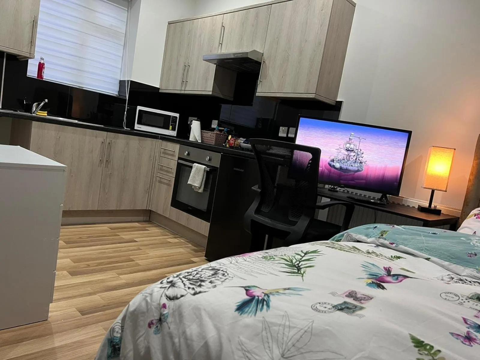 Belvue Serviced Apartment - Ealing Broadway