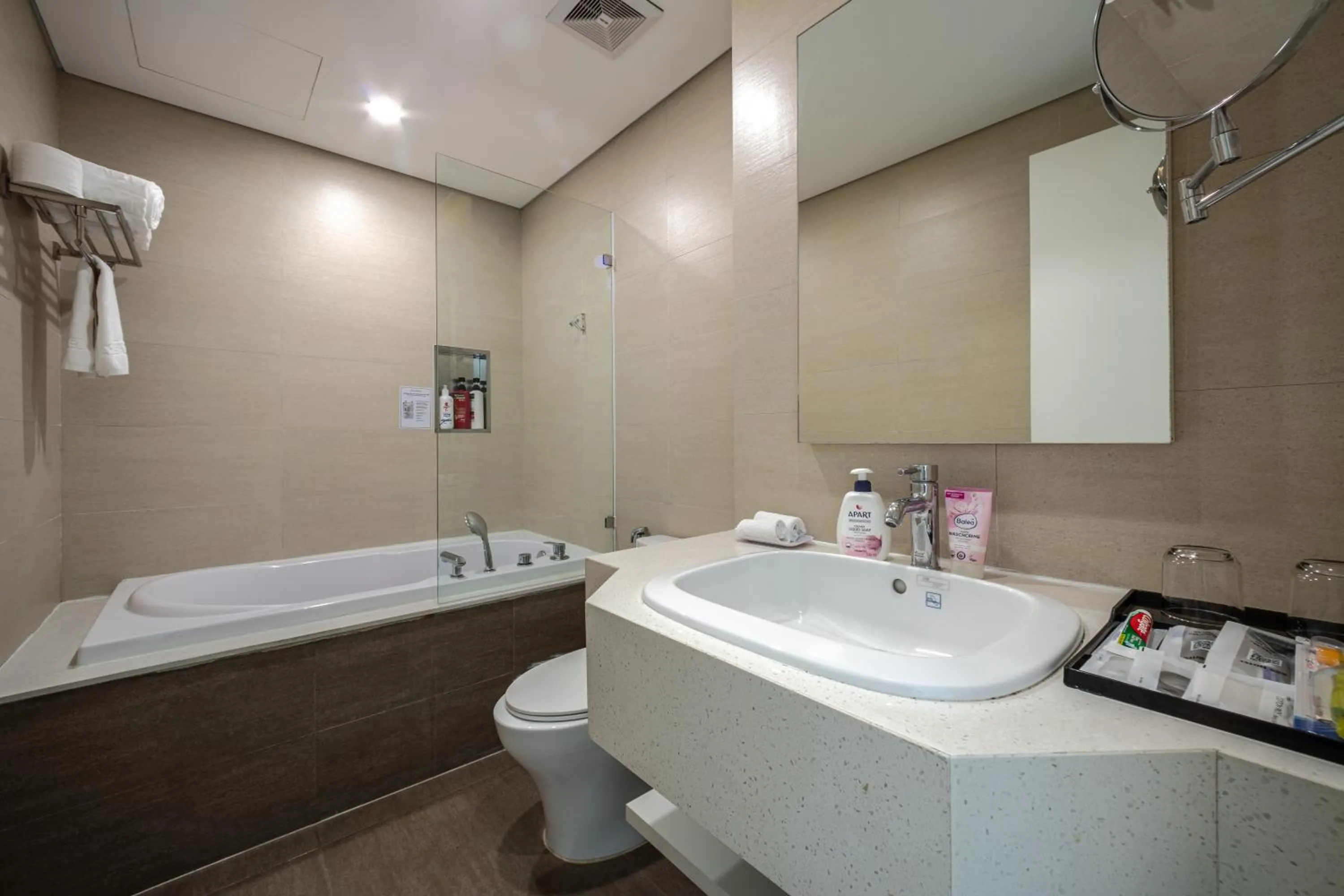 Bathroom in A25 Hotel - 18 Nguyễn Hy Quang