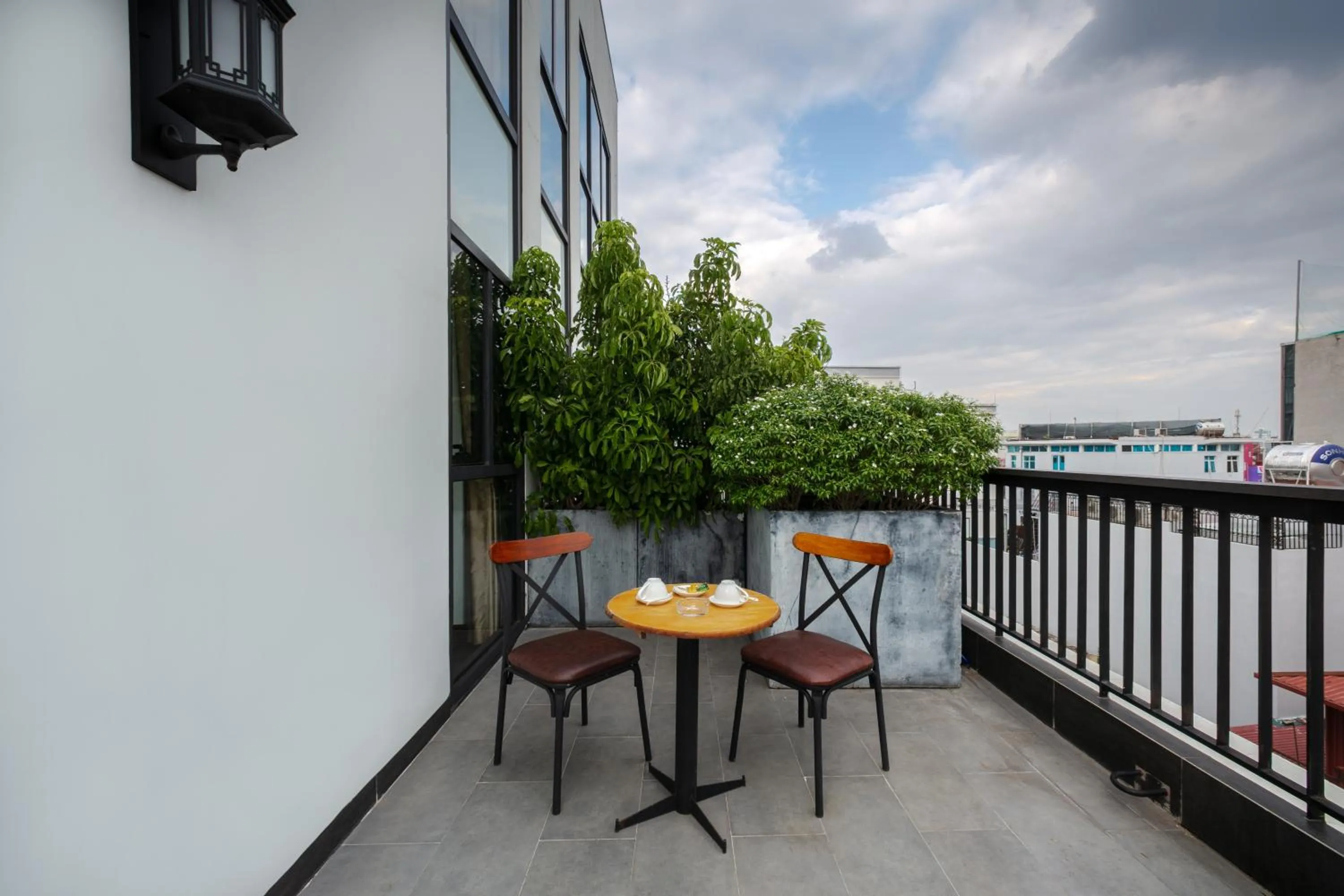 Balcony/Terrace in A25 Hotel - 18 Nguyễn Hy Quang