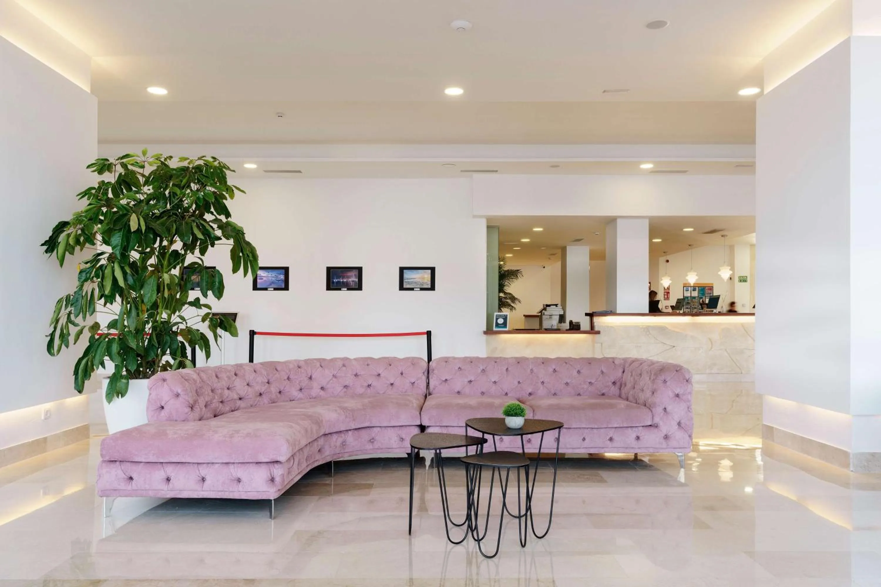 Lobby or reception in AluaSun Doblemar