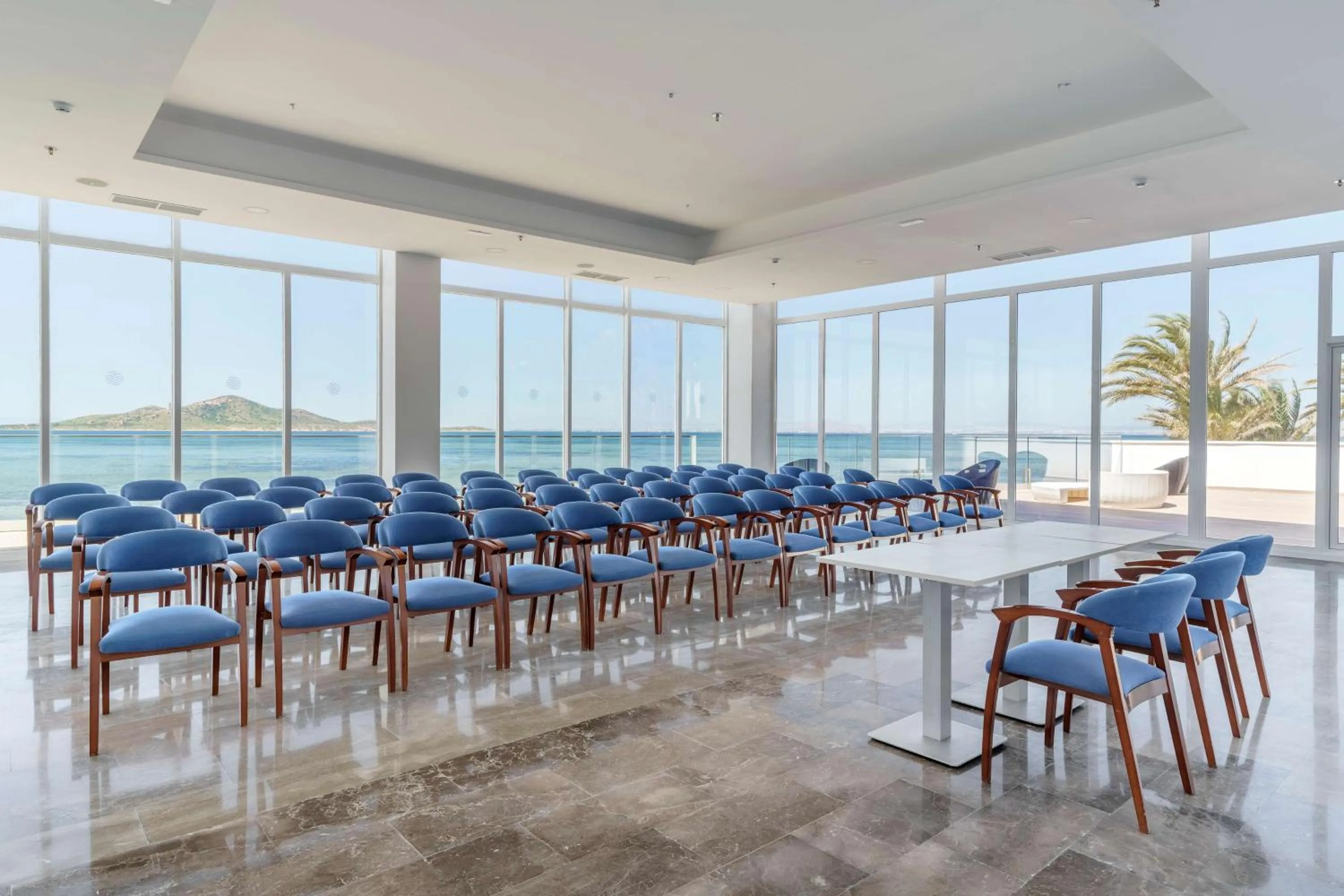 Meeting/conference room in AluaSun Doblemar