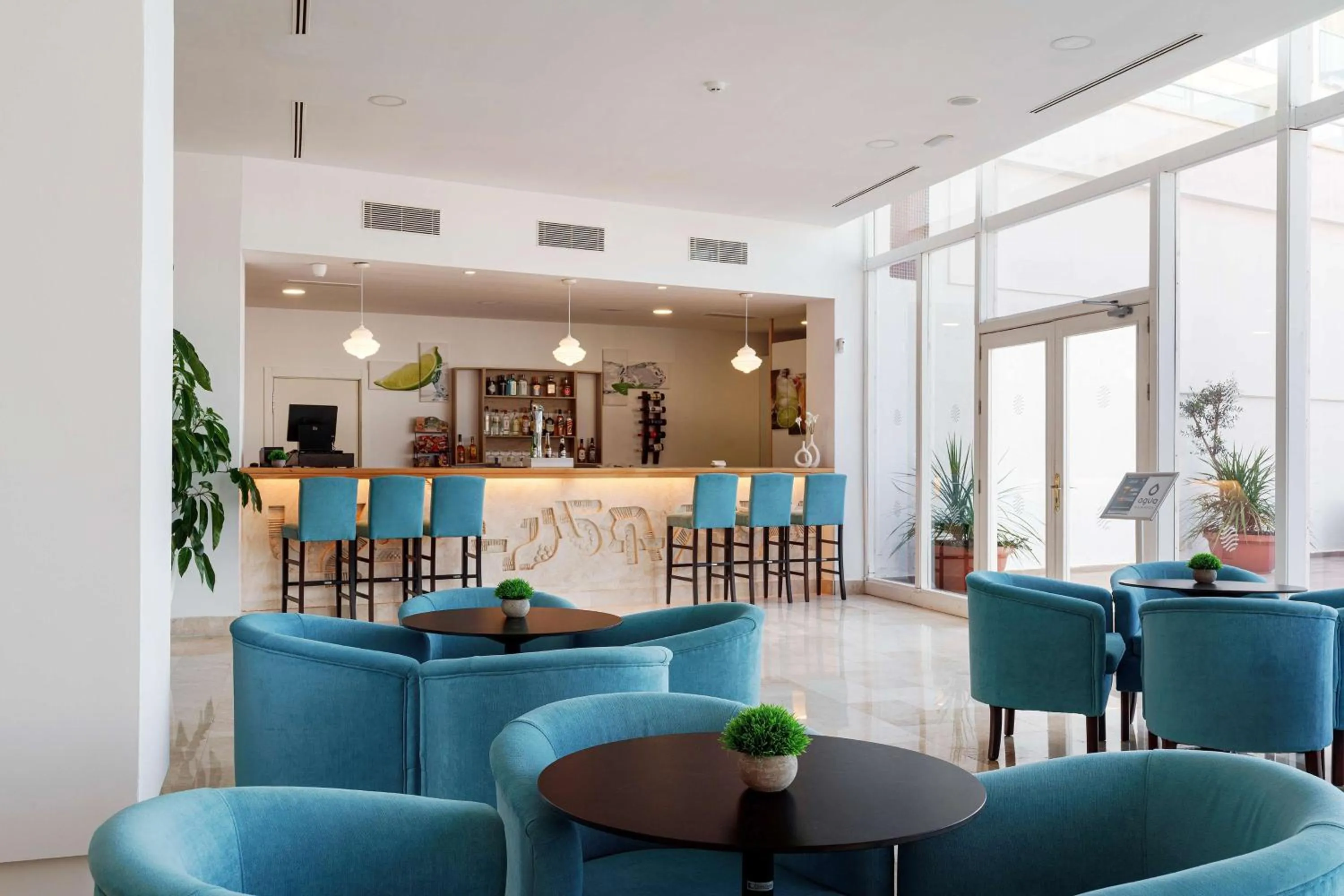 Lounge or bar in AluaSun Doblemar