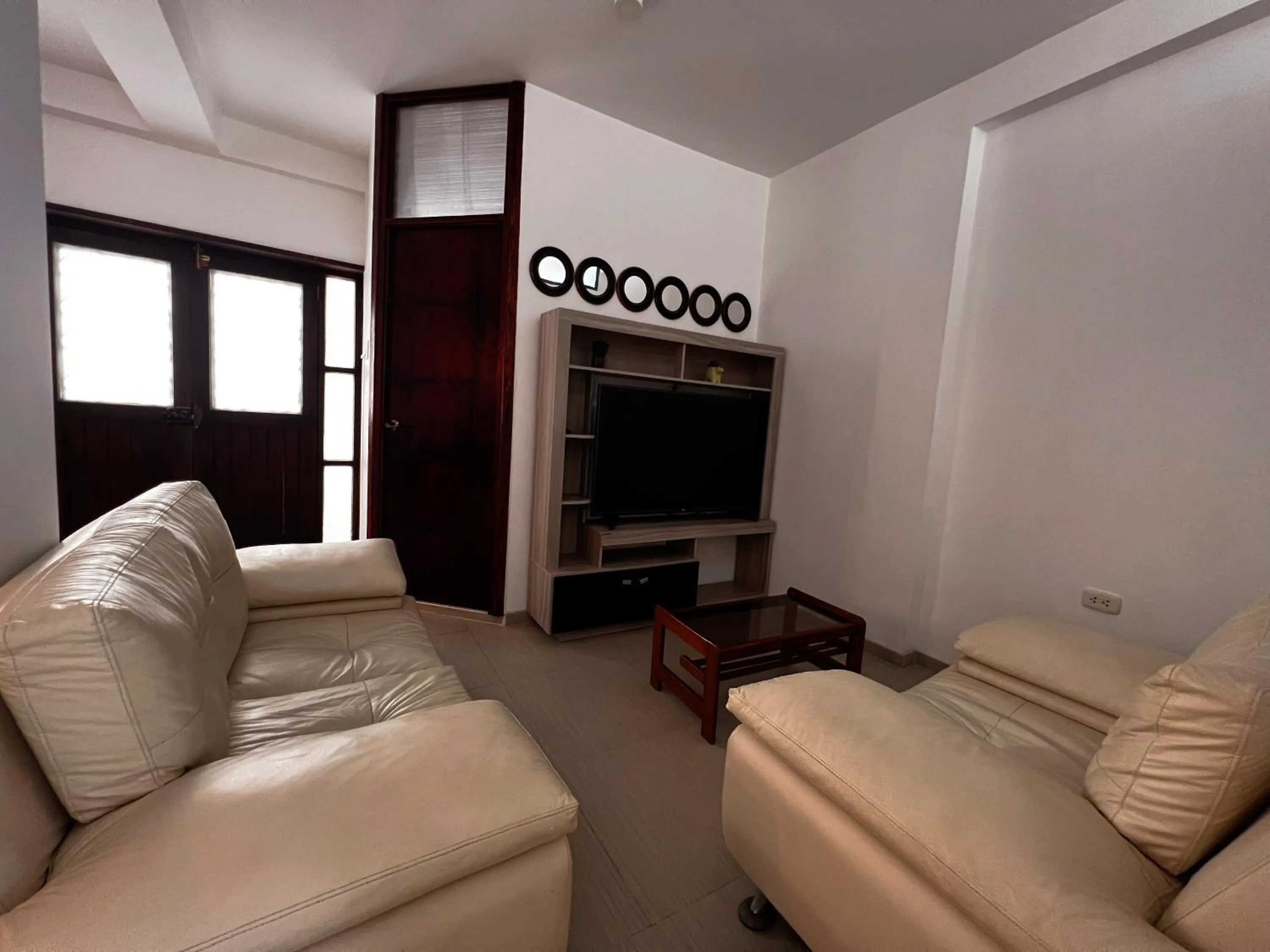 TV and multimedia in Gamora Hotel Playa