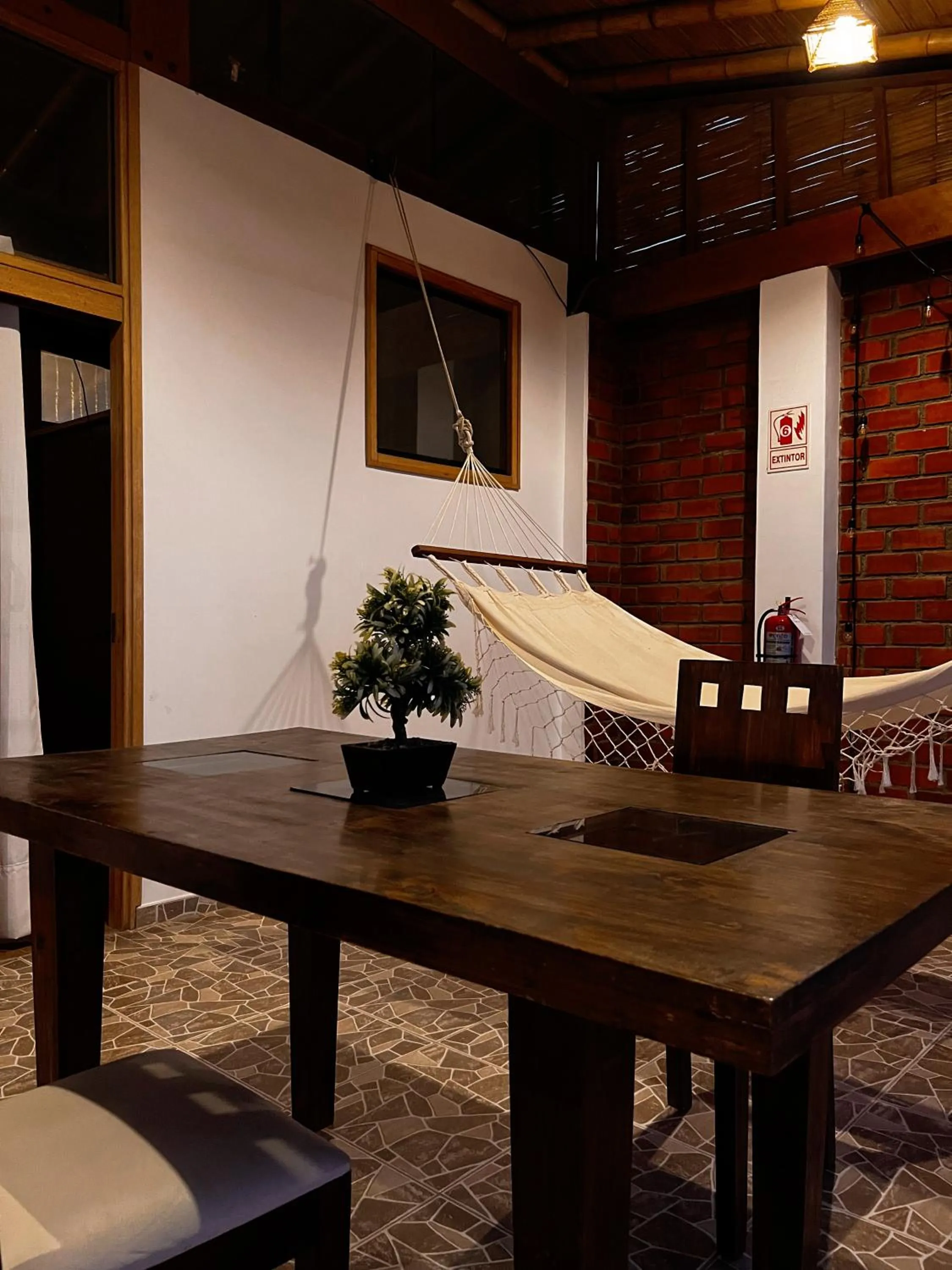 Seating area in Gamora Hotel Playa