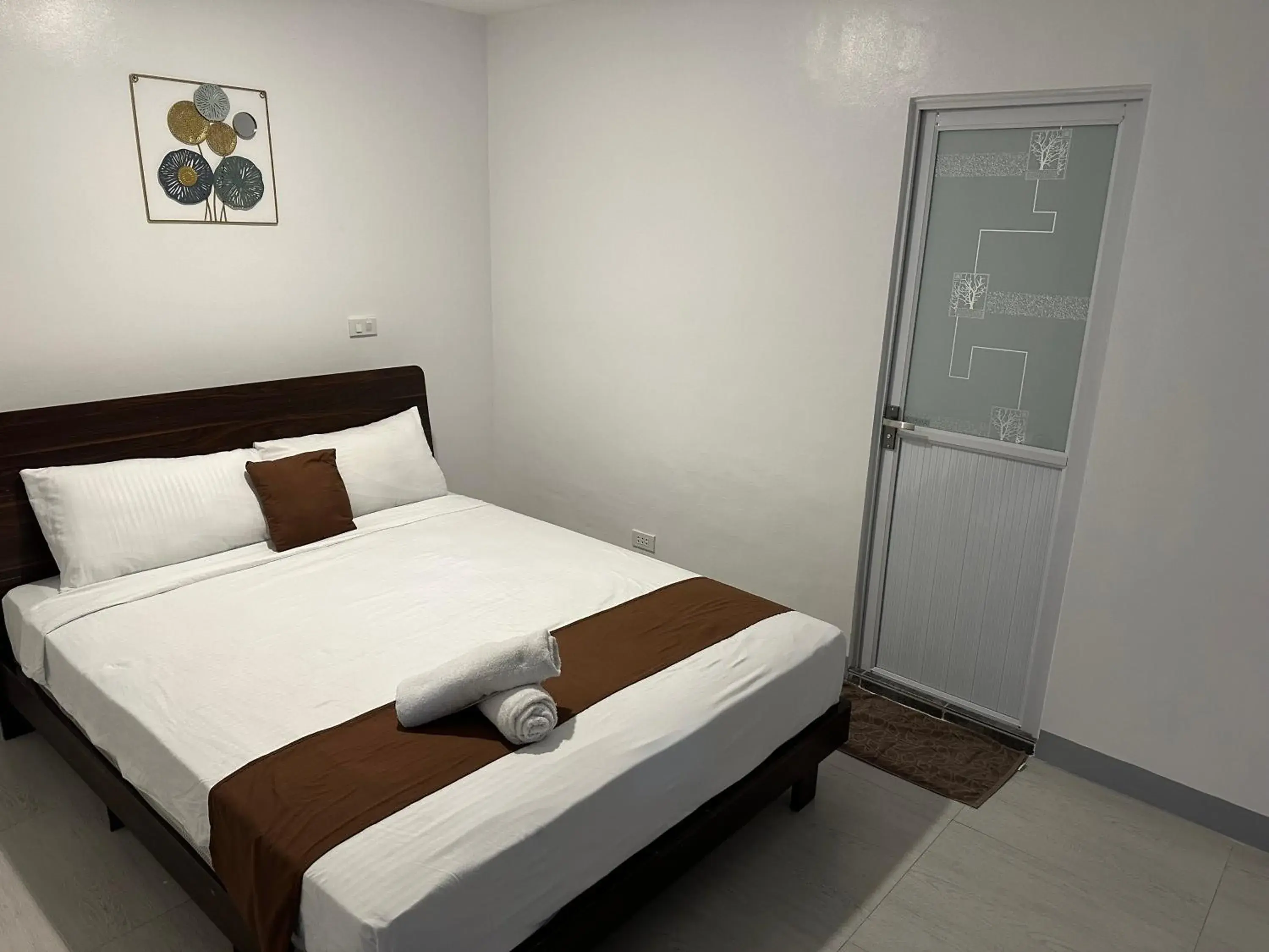 Bedroom, Bed in Aden Hotel Bedroom, Bed in Aden Hotel