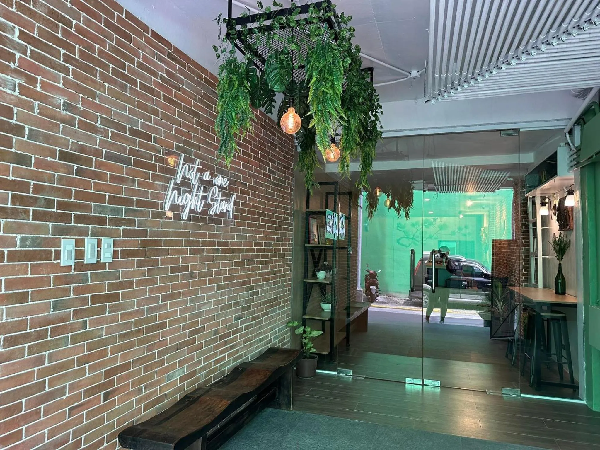 Property building, Bed in Aden Hotel