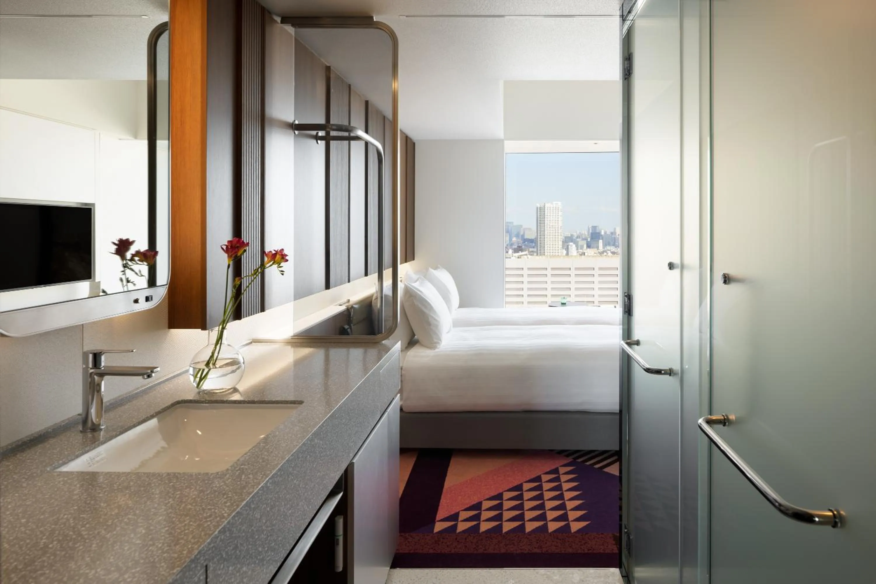 Bedroom, Bed in HOTEL GROOVE SHINJUKU, A PARKROYAL Hotel