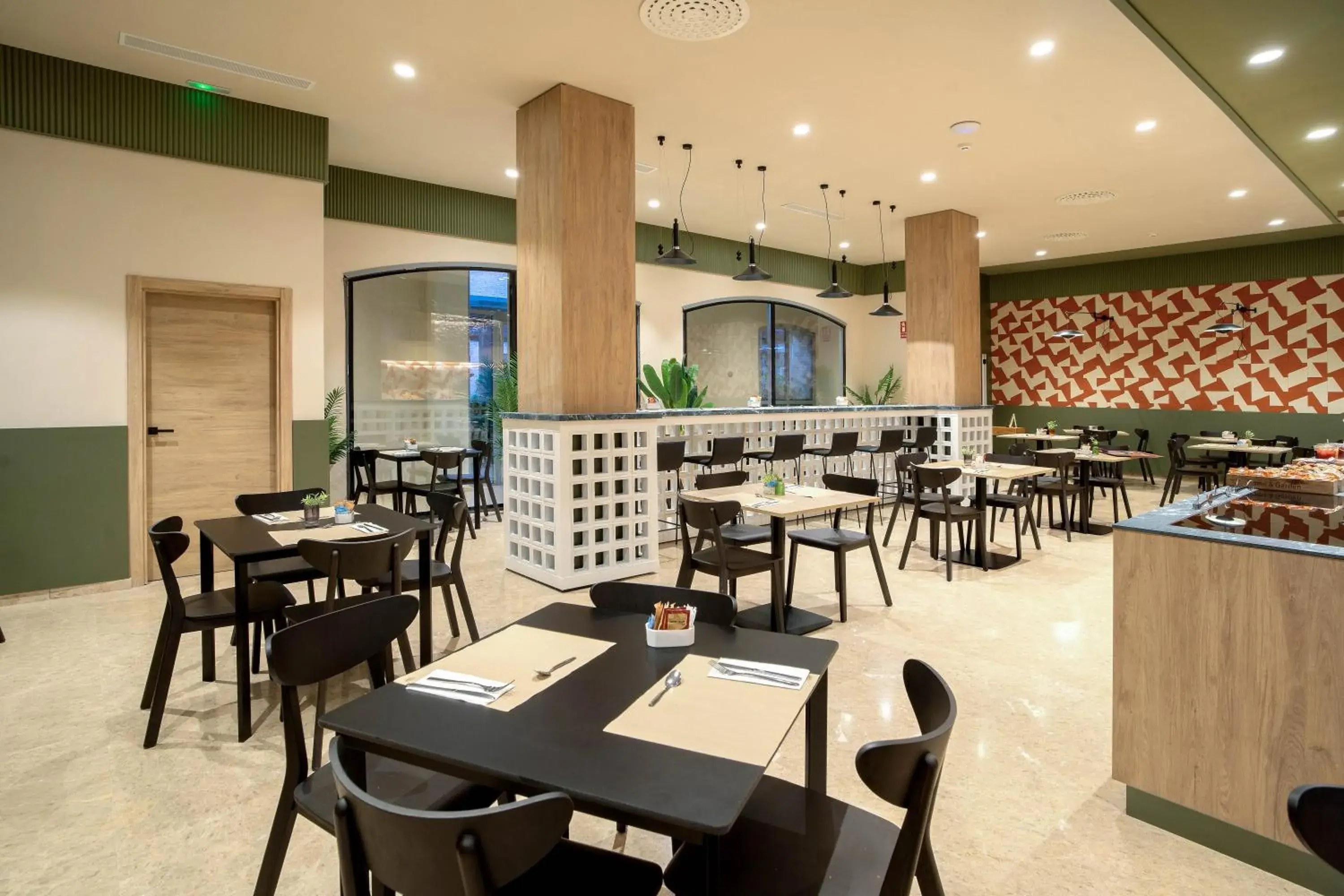 Buffet breakfast in DWO Valencia Buffet breakfast in DWO Valencia