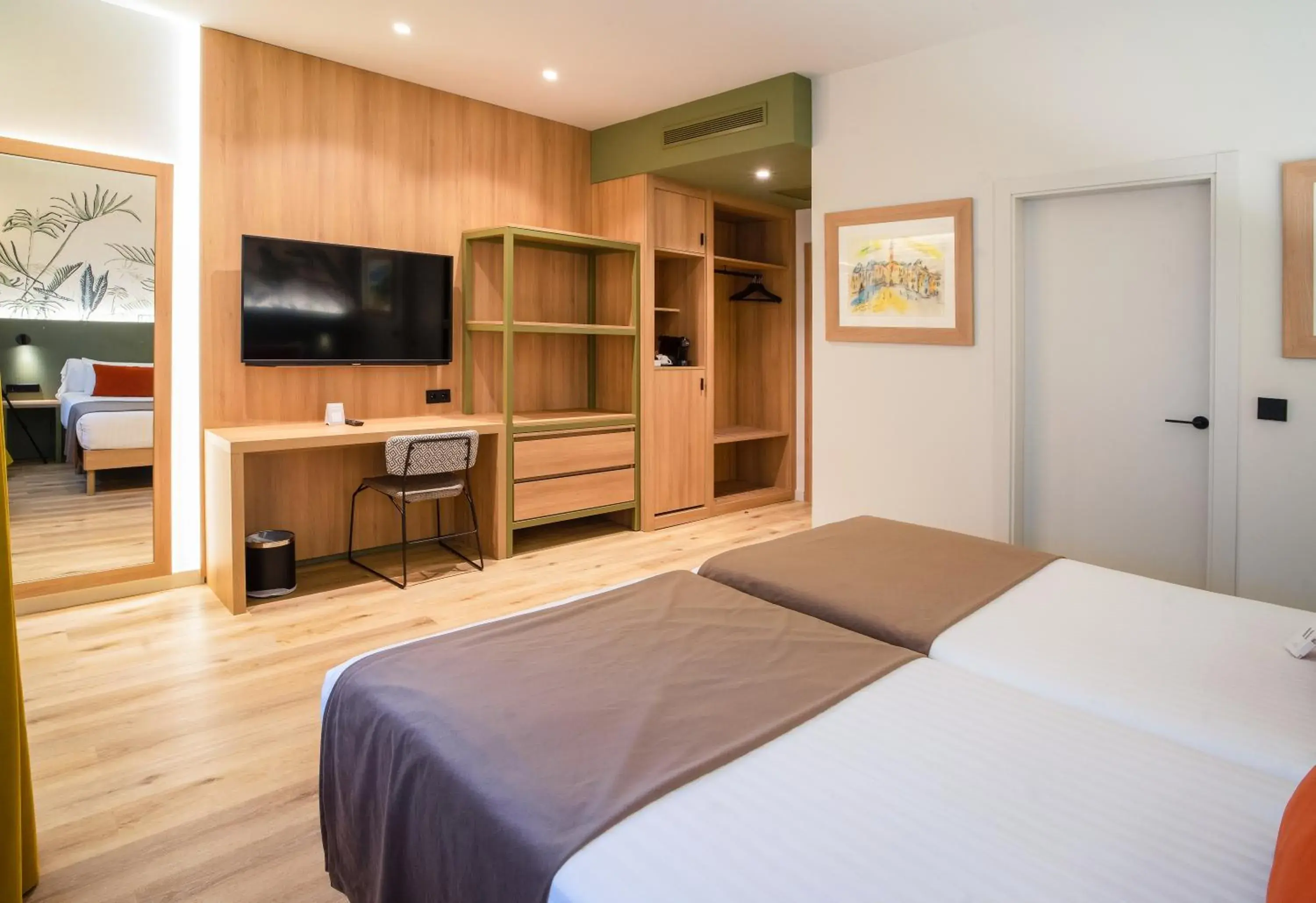 Bedroom, Bed in DWO Valencia Bedroom, Bed in DWO Valencia