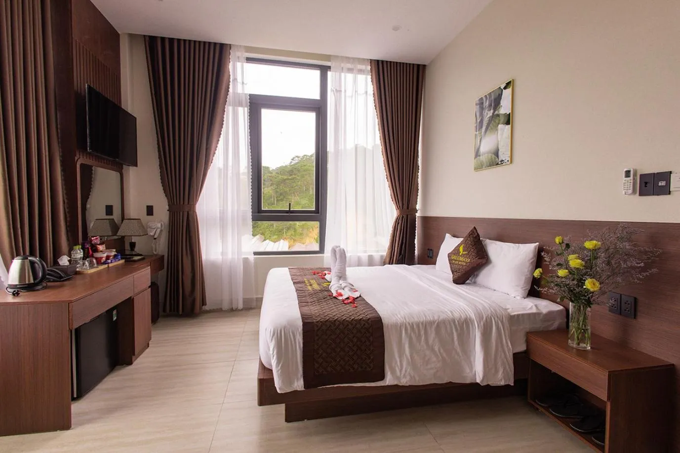 Bedroom, Bed in GREENECO DA LAT HOTEL - Khách sạn Green Eco Đà Lạt