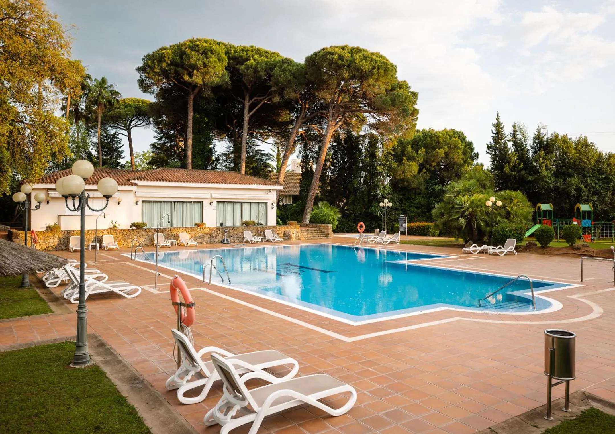 Swimming pool in AZZ Guadacorte Campo de Gibraltar