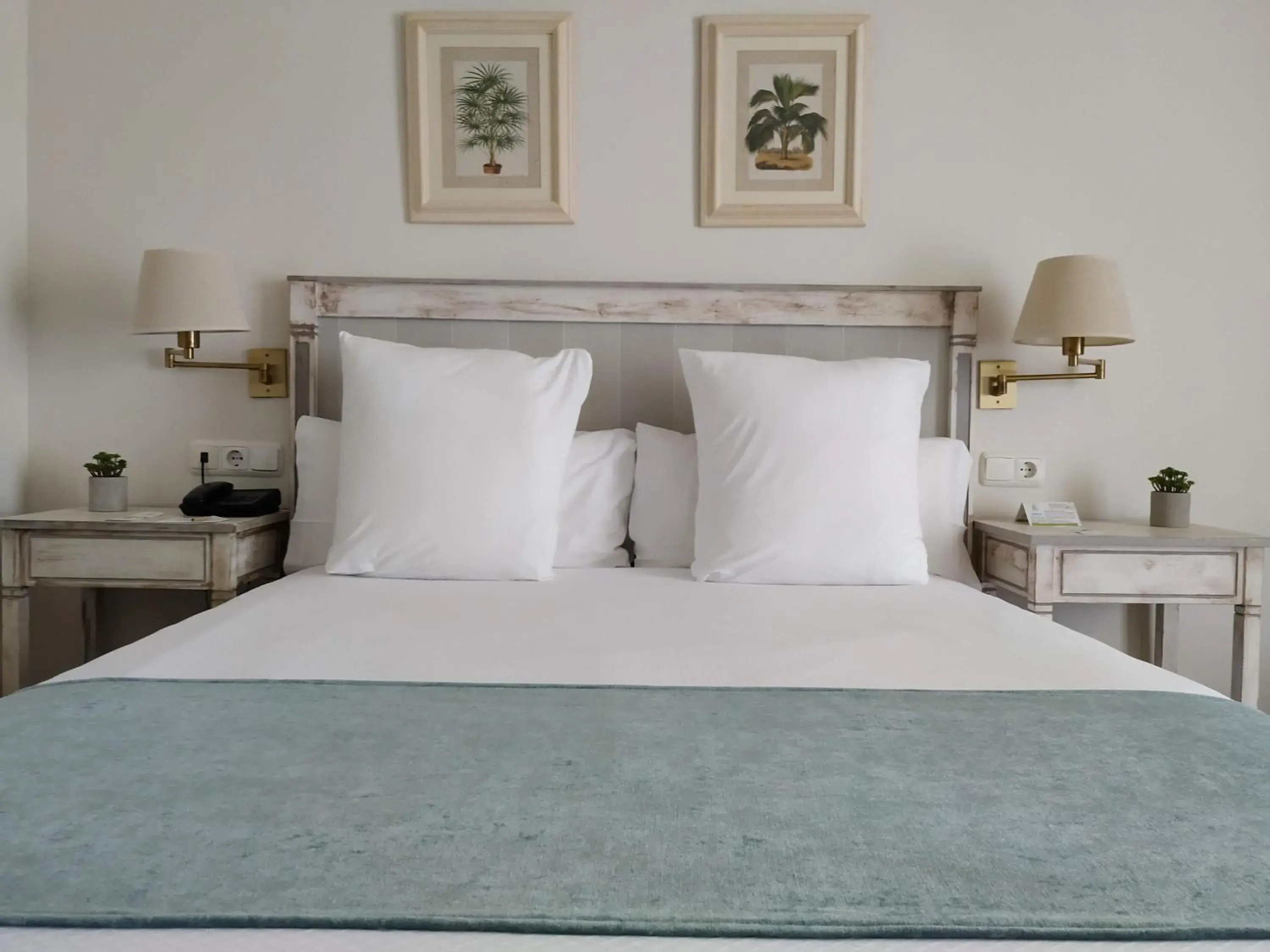 TV and multimedia, Bed in Guadacorte Park TV and multimedia, Bed in Guadacorte Park