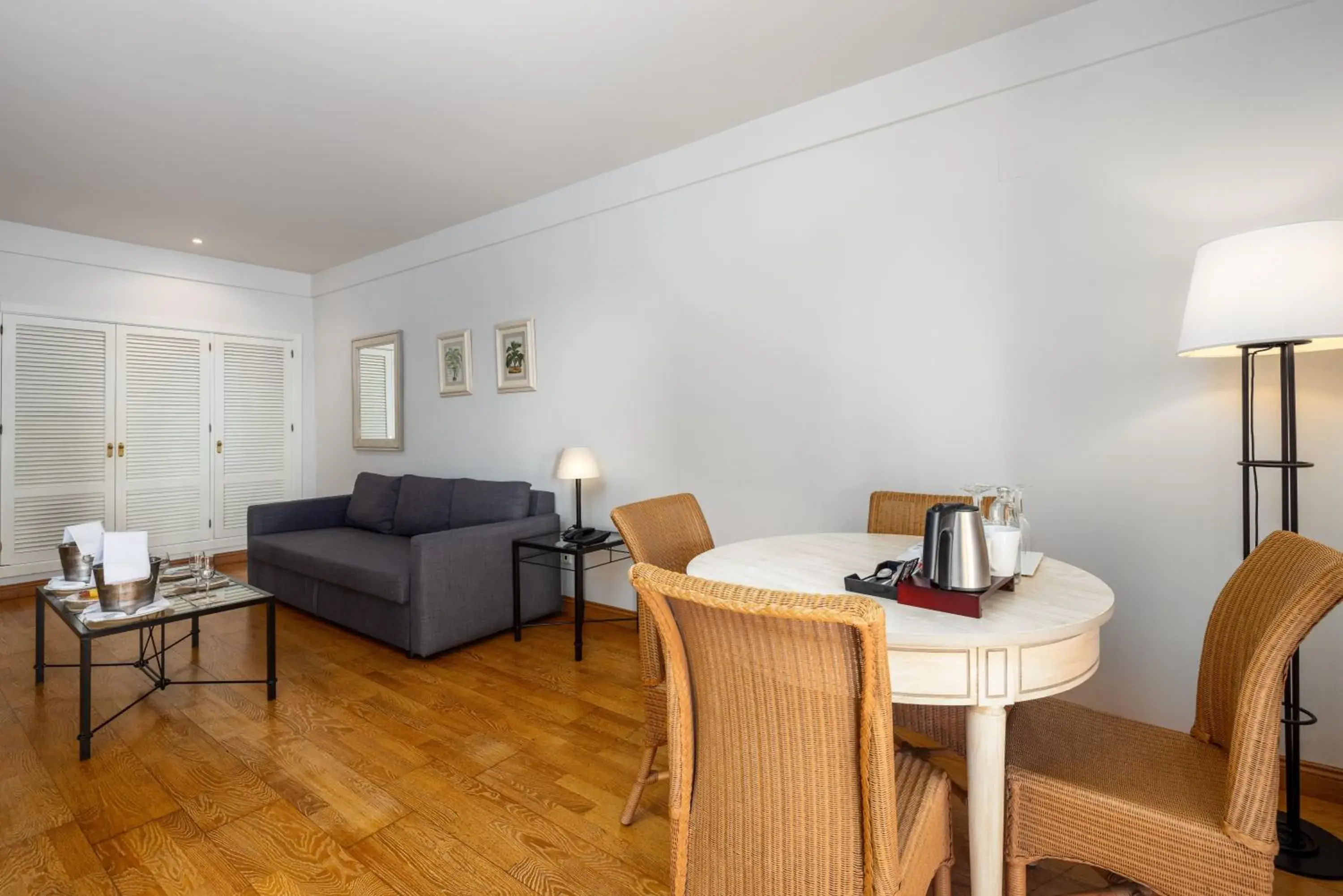 Living room, Bed in AZZ Guadacorte Campo de Gibraltar Living room, Bed in AZZ Guadacorte Campo de Gibraltar