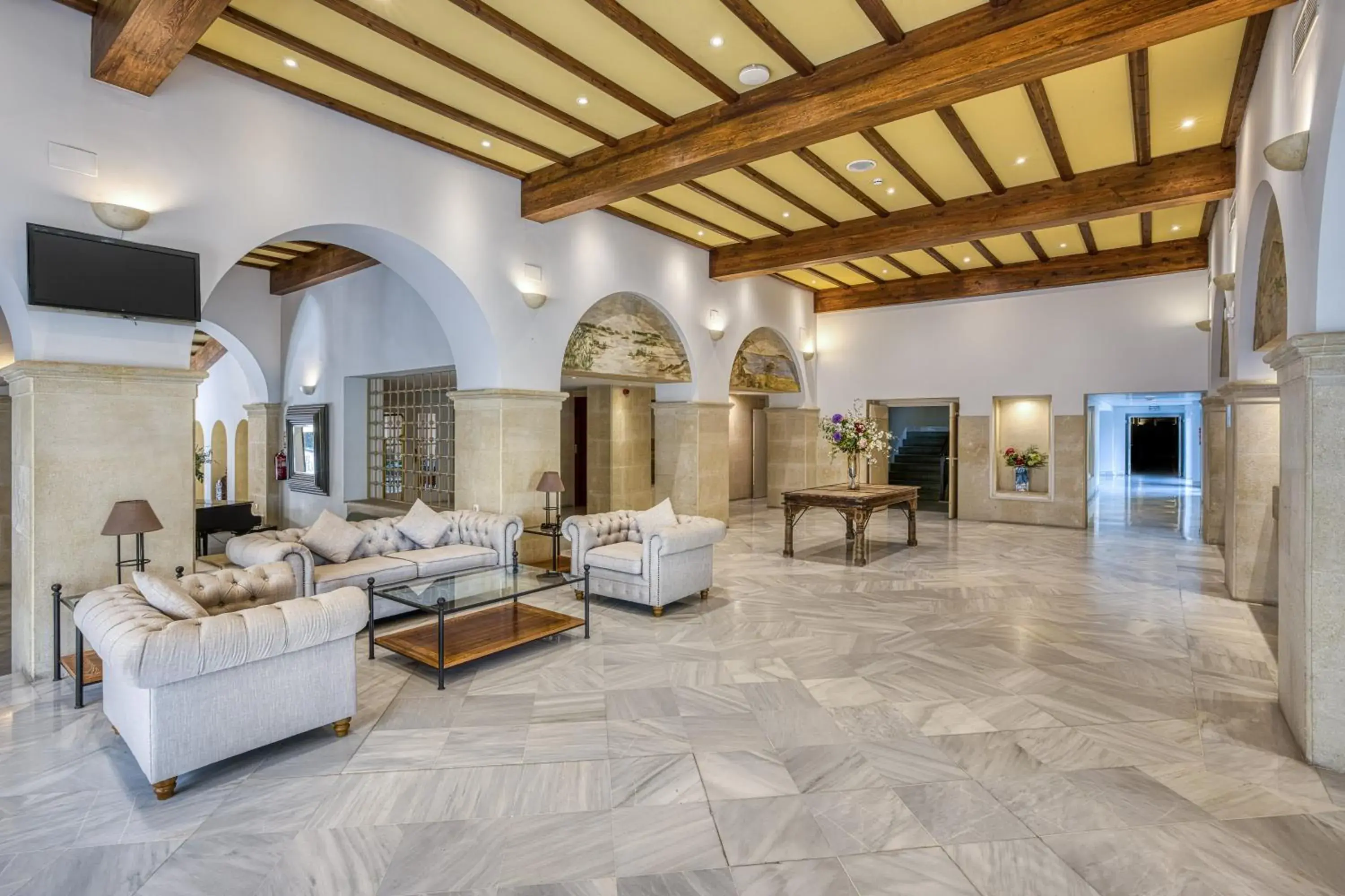 Lobby or reception in AZZ Guadacorte Campo de Gibraltar Lobby or reception in AZZ Guadacorte Campo de Gibraltar