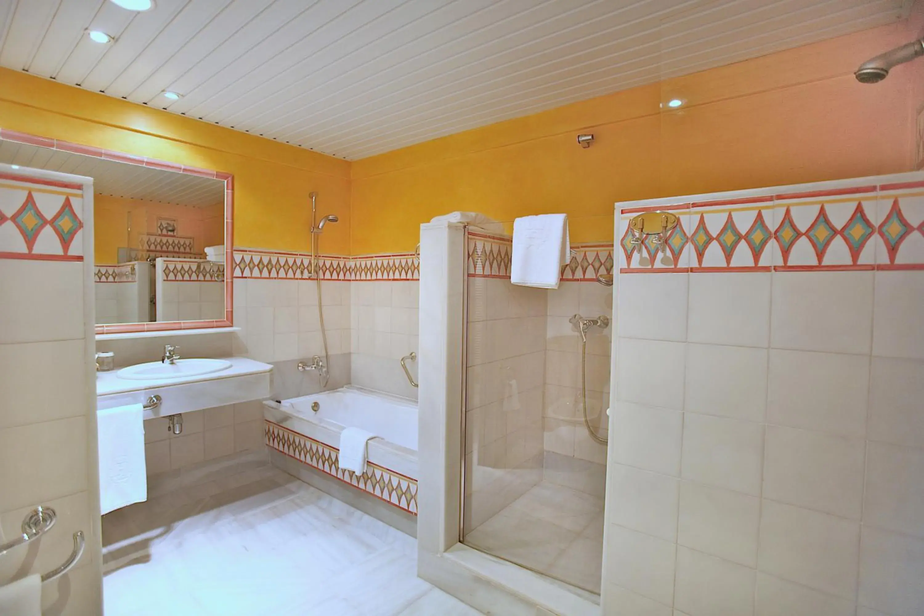 Toilet, Bed in Guadacorte Park Toilet, Bed in Guadacorte Park