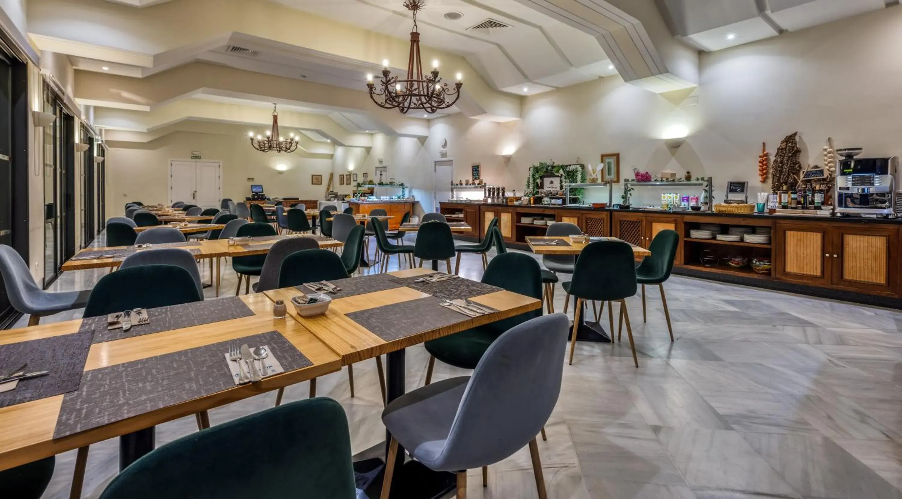 Buffet breakfast in AZZ Guadacorte Campo de Gibraltar Buffet breakfast in AZZ Guadacorte Campo de Gibraltar