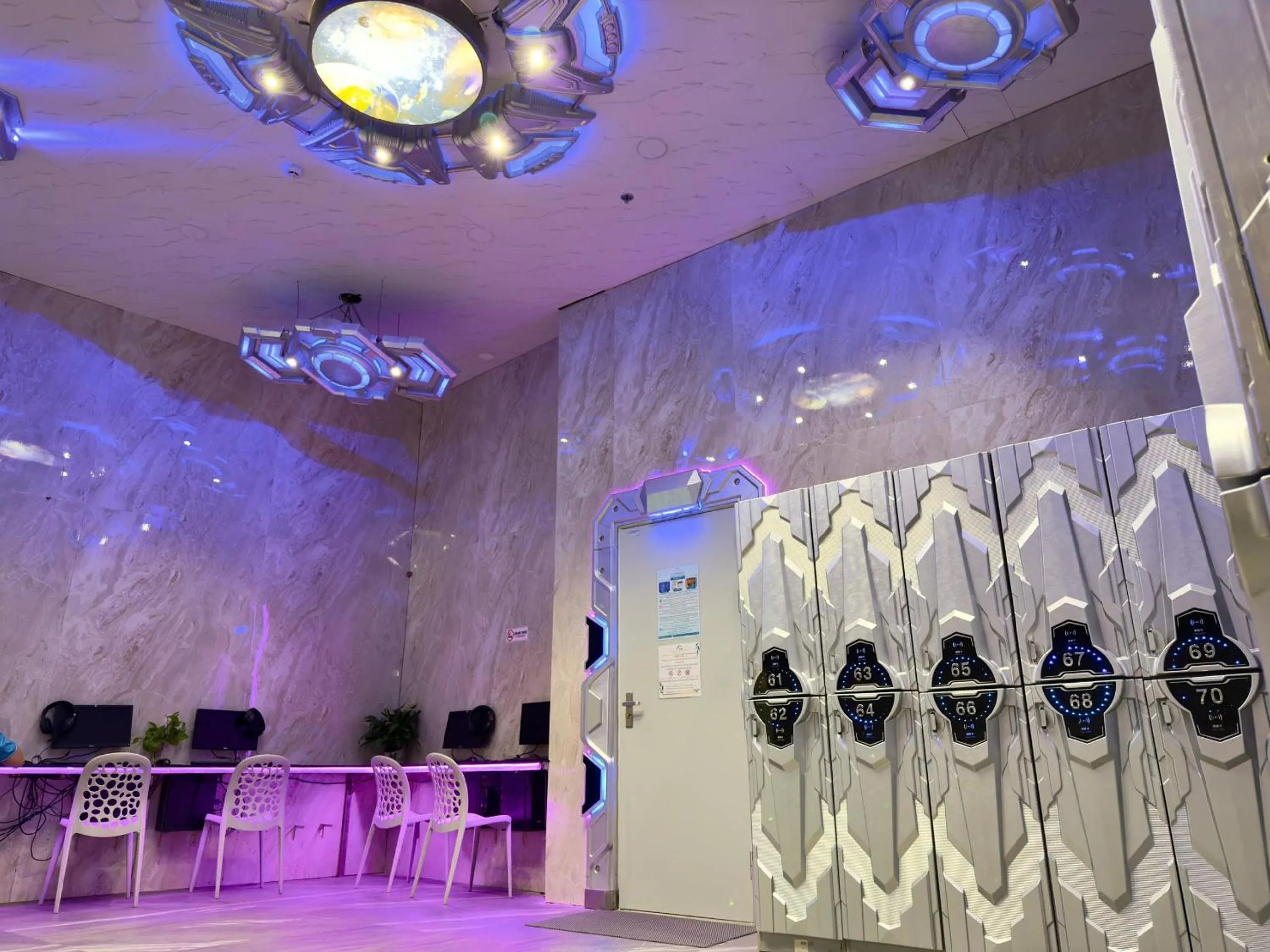 Area and facilities in Capsule Riverside