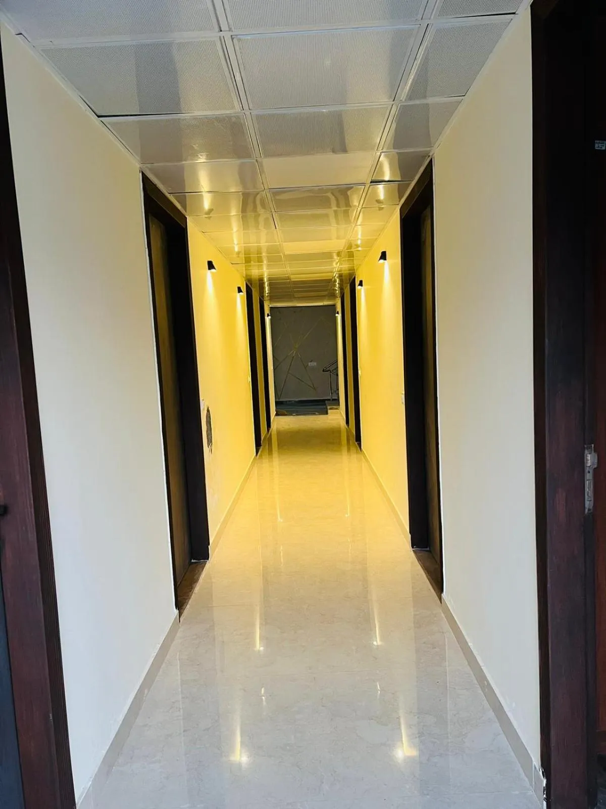 Inner courtyard view in Hotel RIVERB