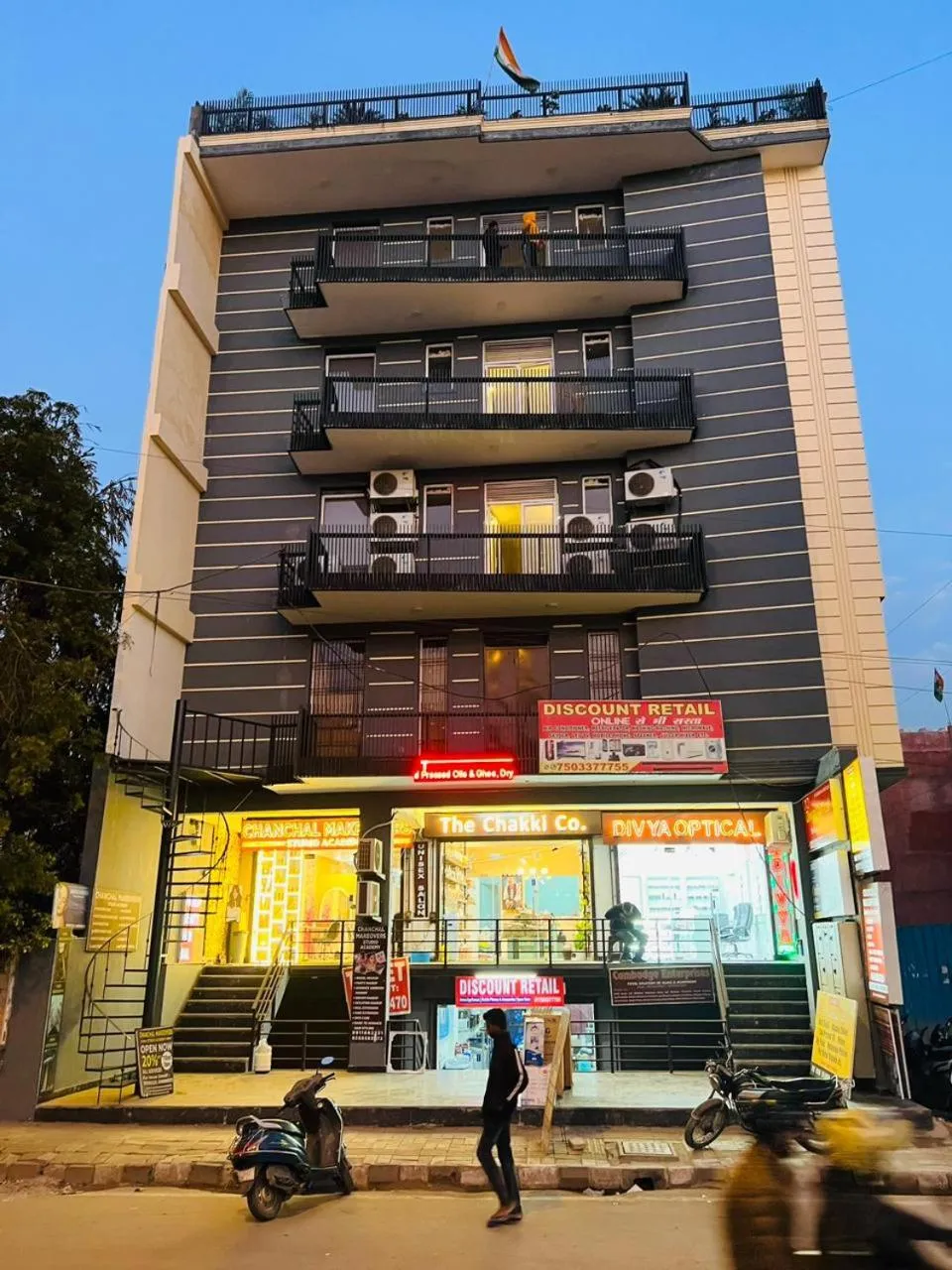 Property building in Hotel RIVERB