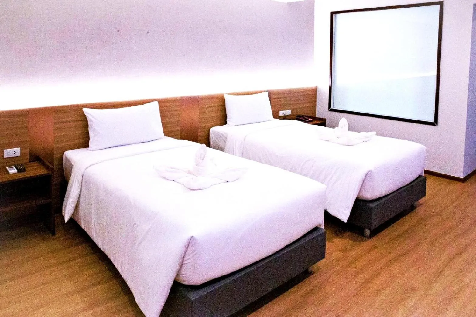 Bed in Le Srivaree Suvarnabhumi Airport Hotel