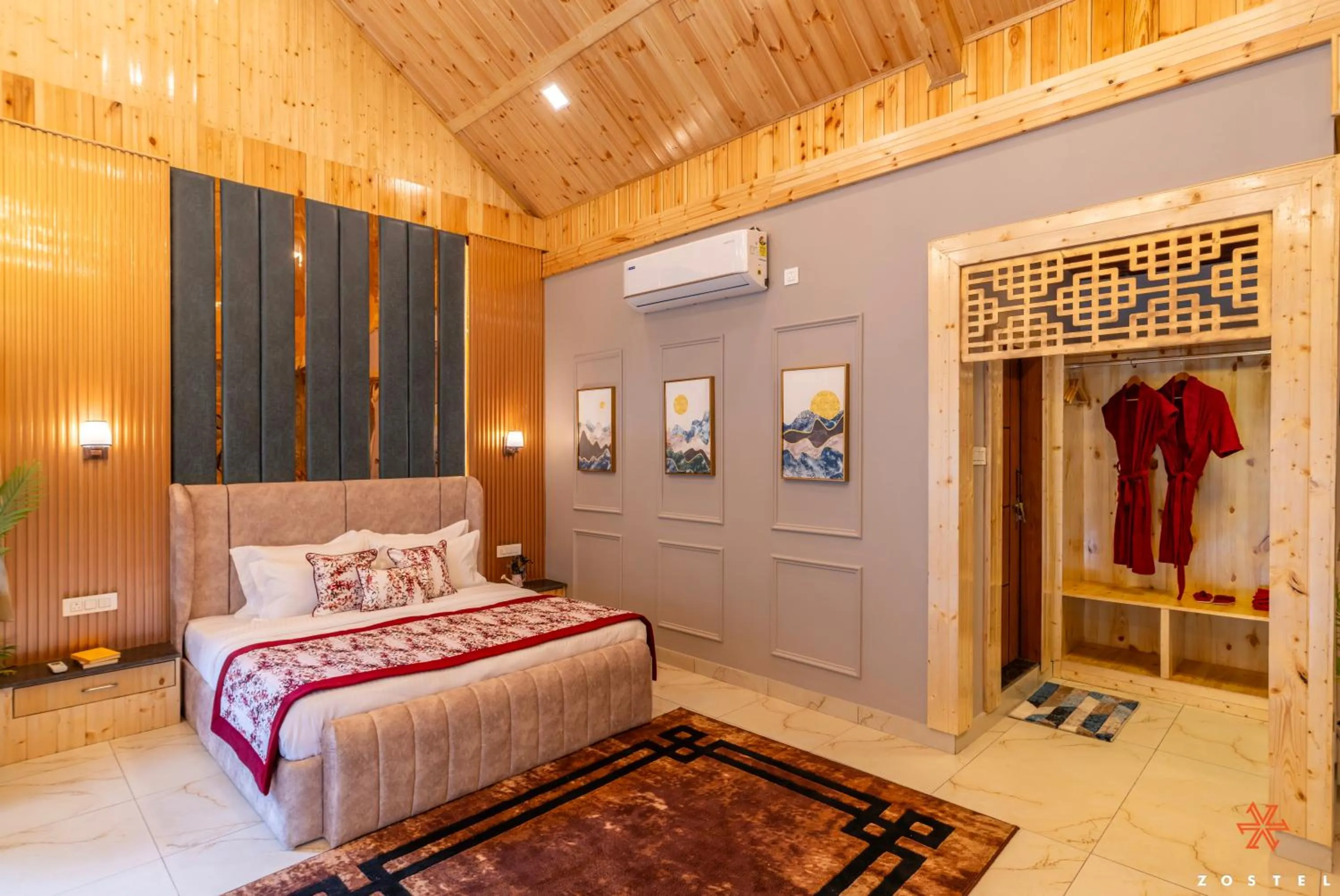 Bed in Zostel Plus Kareri