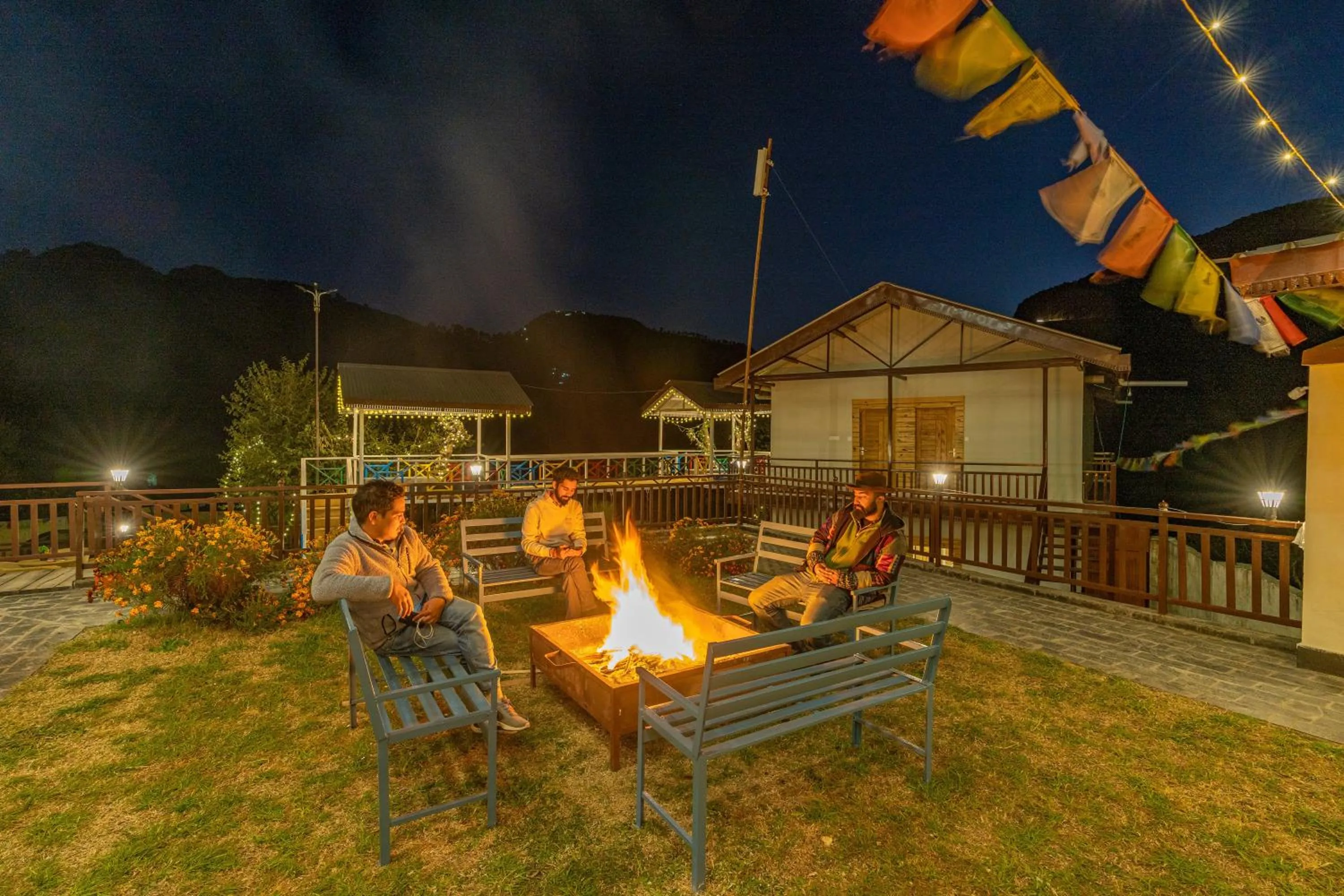 Night in Zostel Plus Kareri