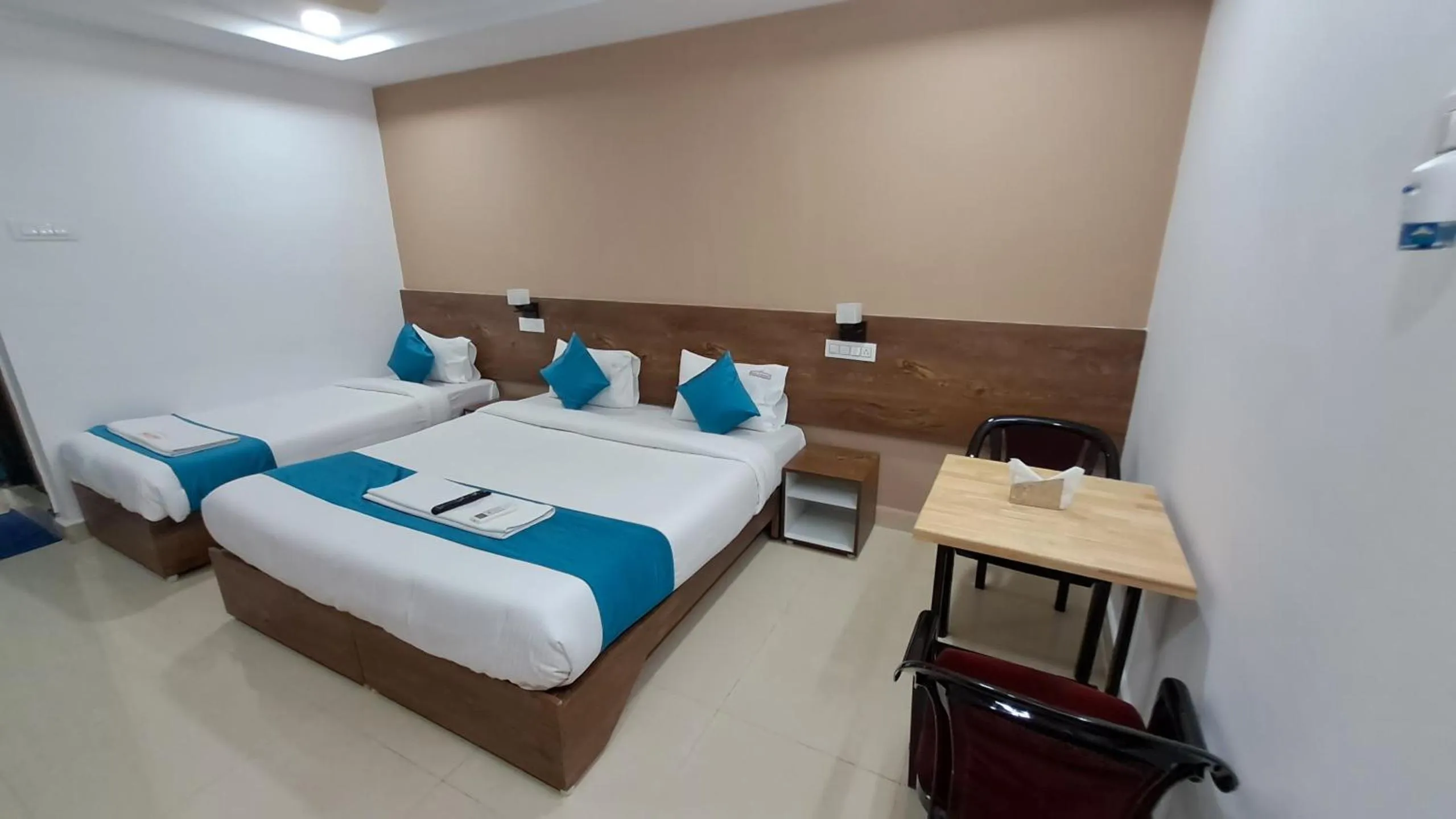 Bedroom, Bed in The Balcony Hotel