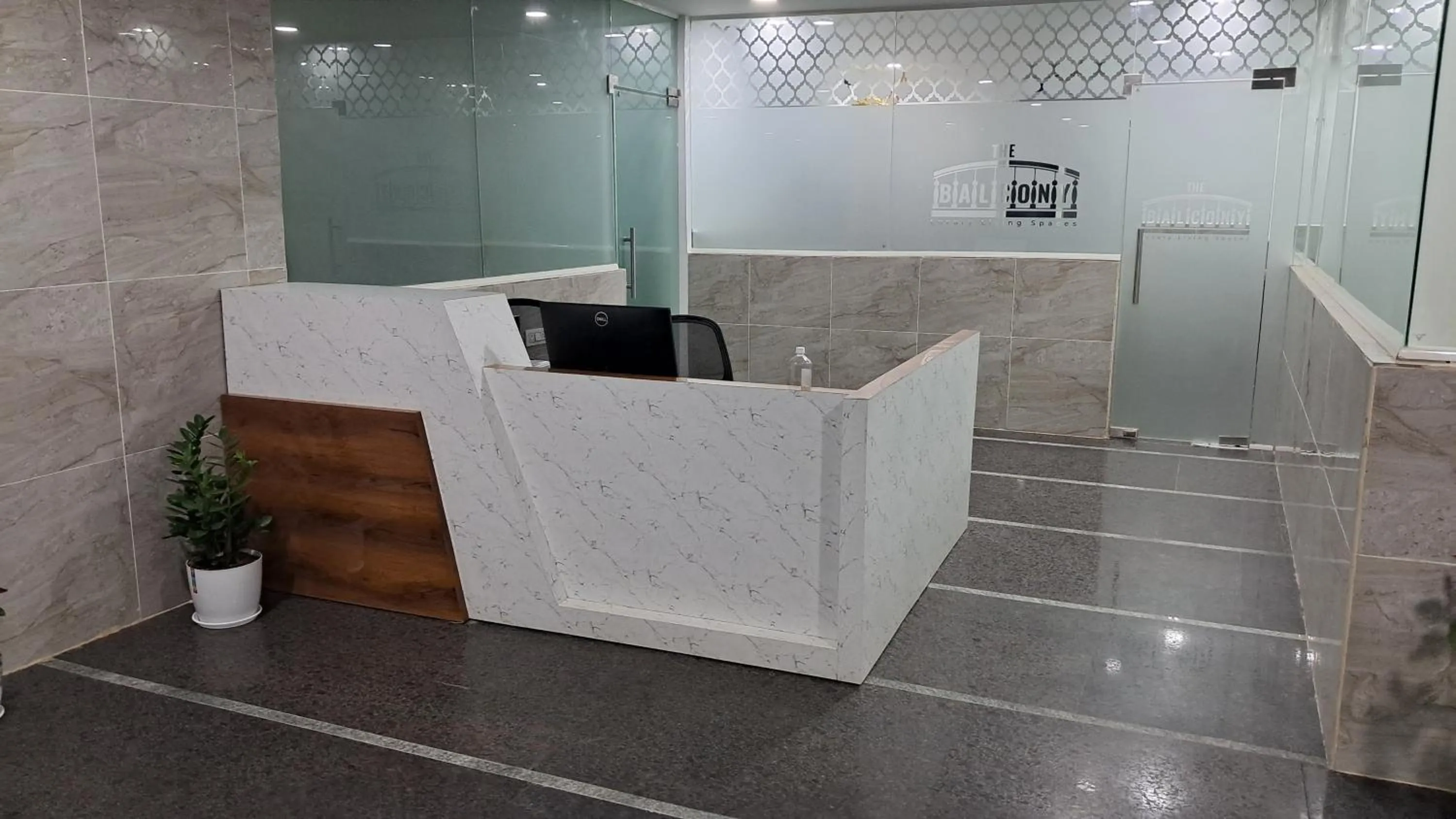 Lobby or reception in The Balcony Hotel