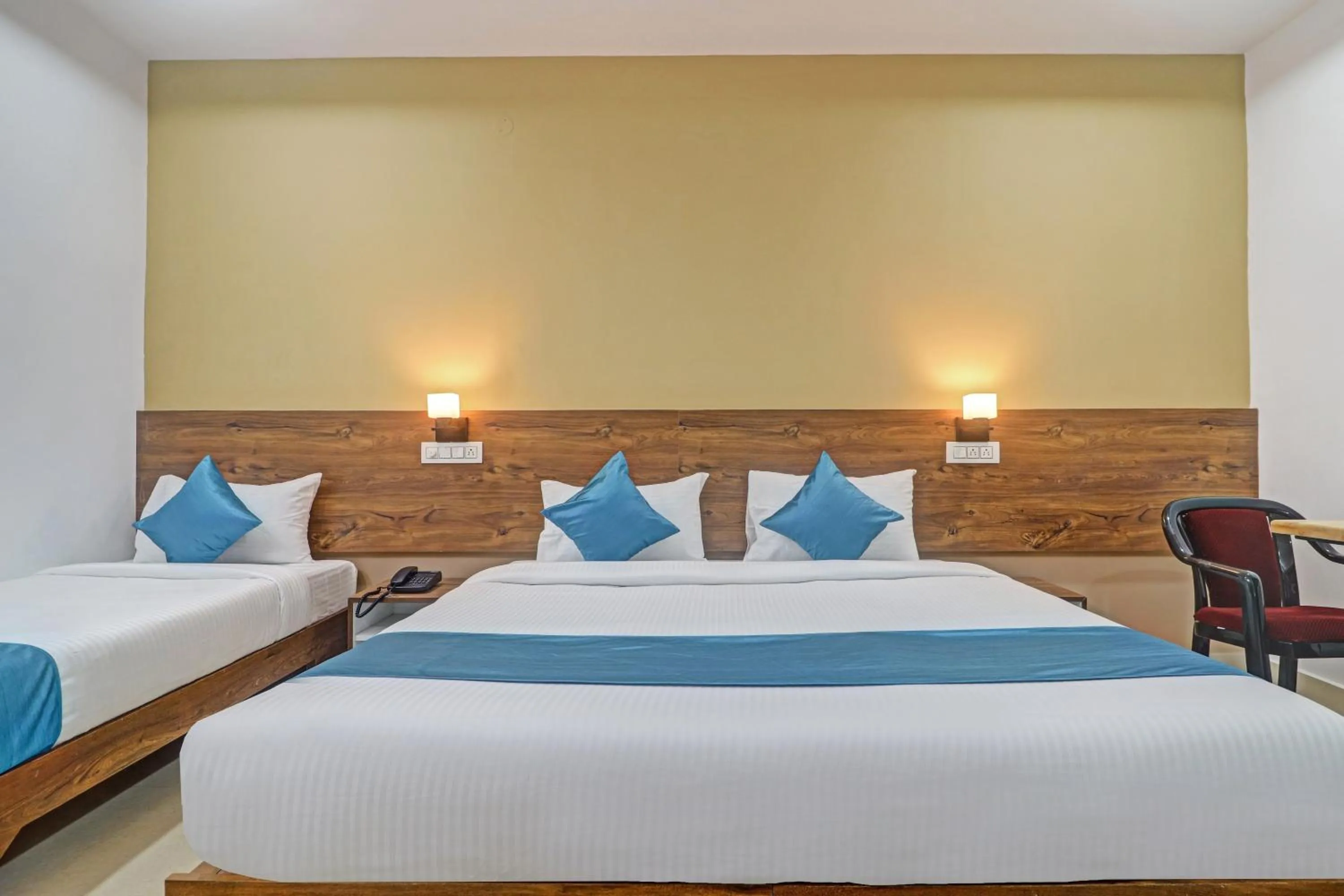 Bed in The Balcony Hotel