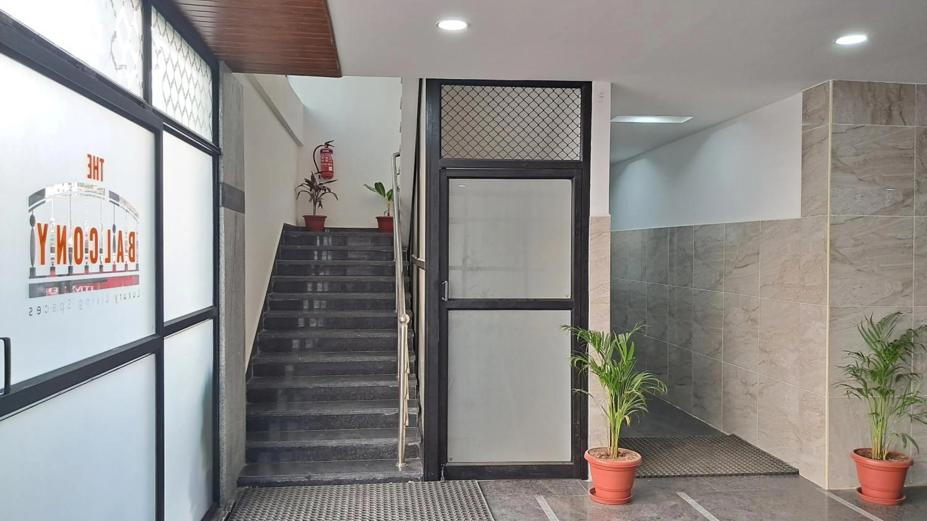 Lobby or reception in The Balcony Hotel