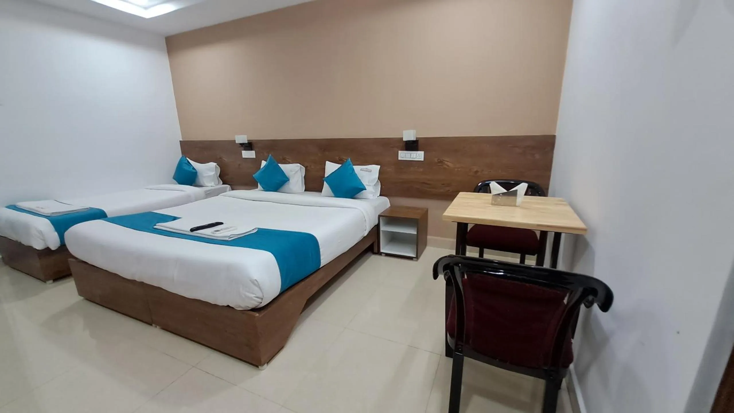 Bedroom, Bed in The Balcony Hotel