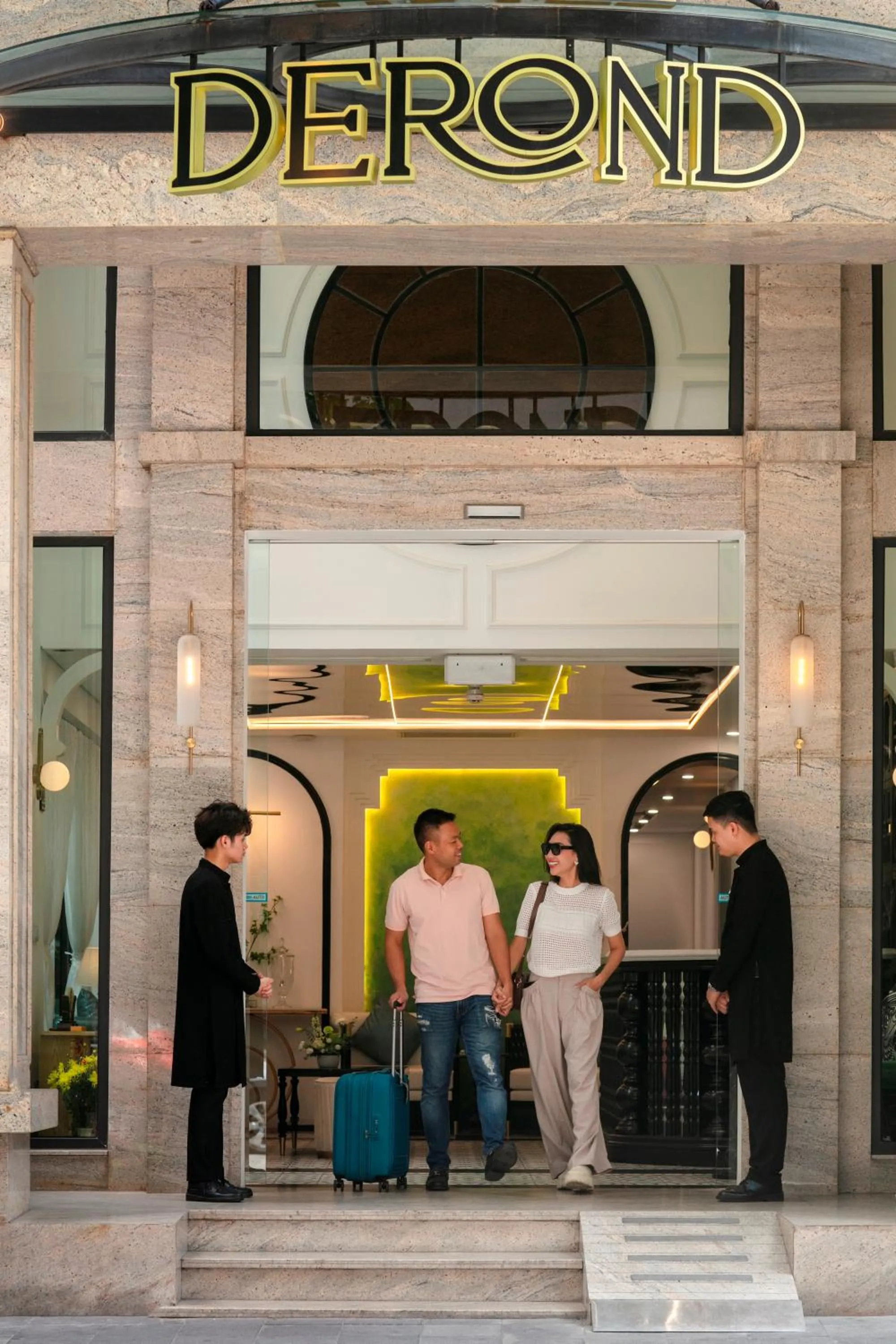 Facade/entrance in Hotel De Rond