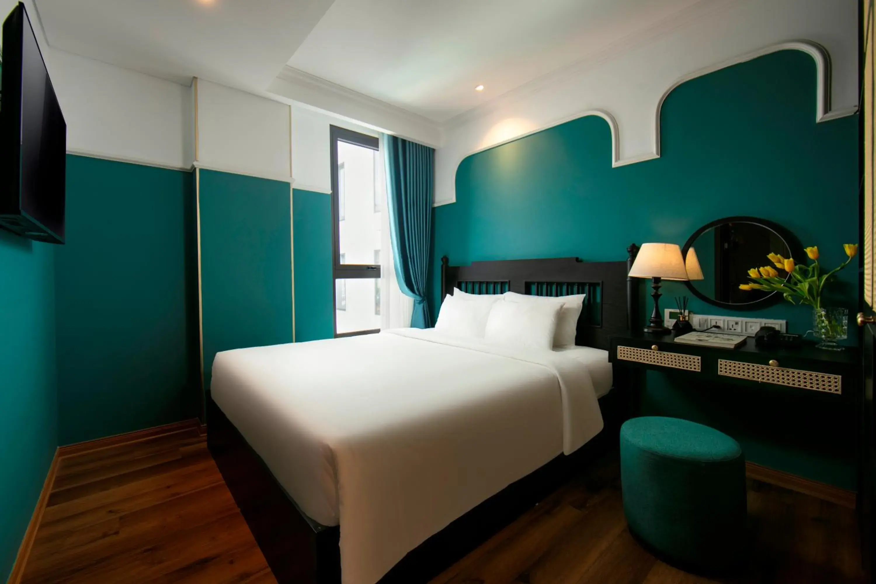 View (from property/room), Bed in Hotel De Rond View (from property/room), Bed in Hotel De Rond