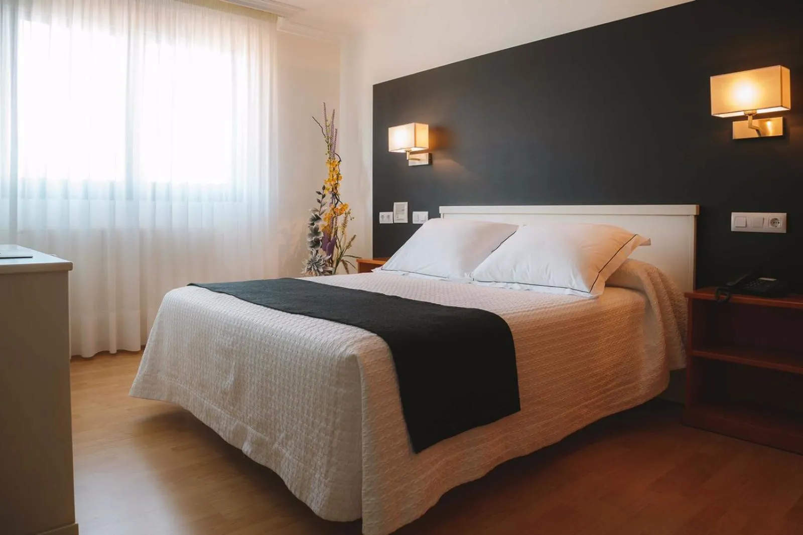 Bed in Hotel Lombiña