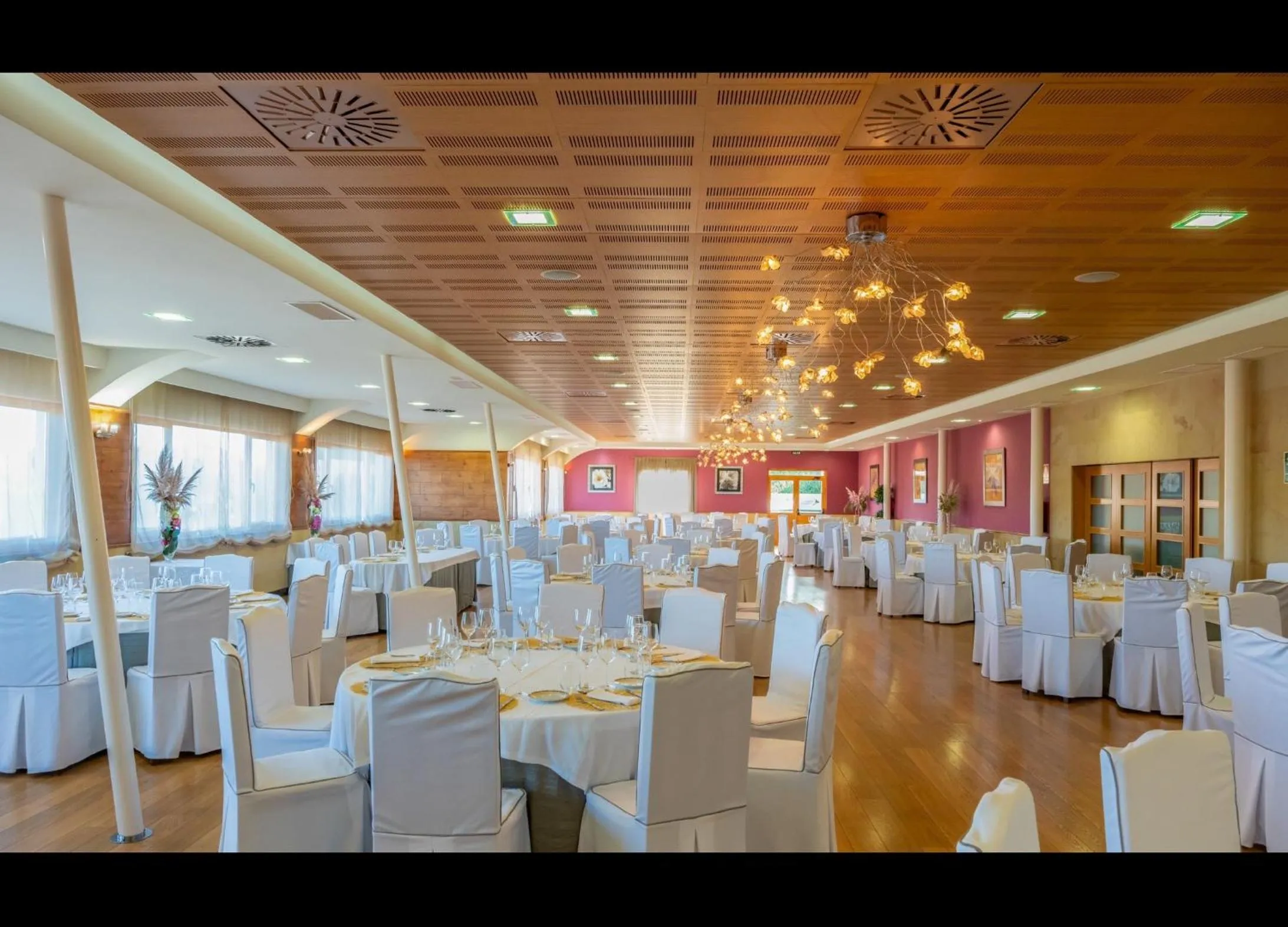 Banquet/Function facilities in Hotel Mozárbez Salamanca