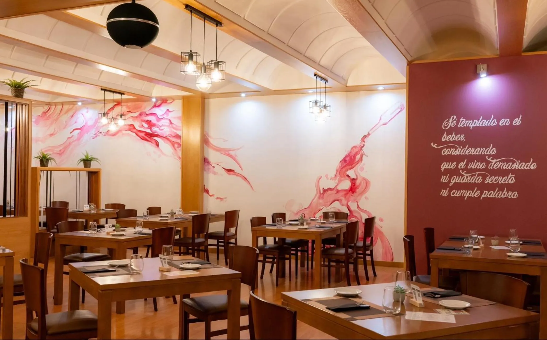 Restaurant/places to eat in Hotel Mozárbez Salamanca