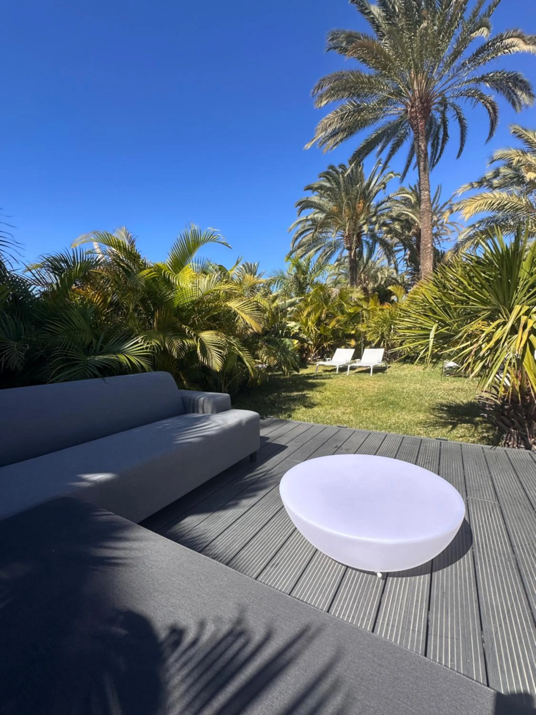 Sun Club P65 Premium Bungalow