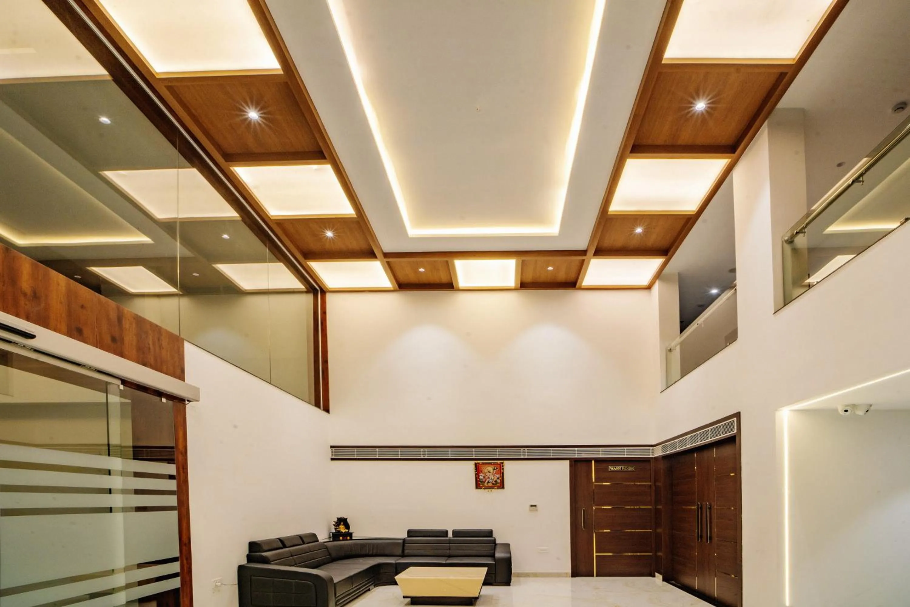 Lobby or reception in THE MANGAL VIEW RESIDENCY - A Luxury Boutique Business Hotel