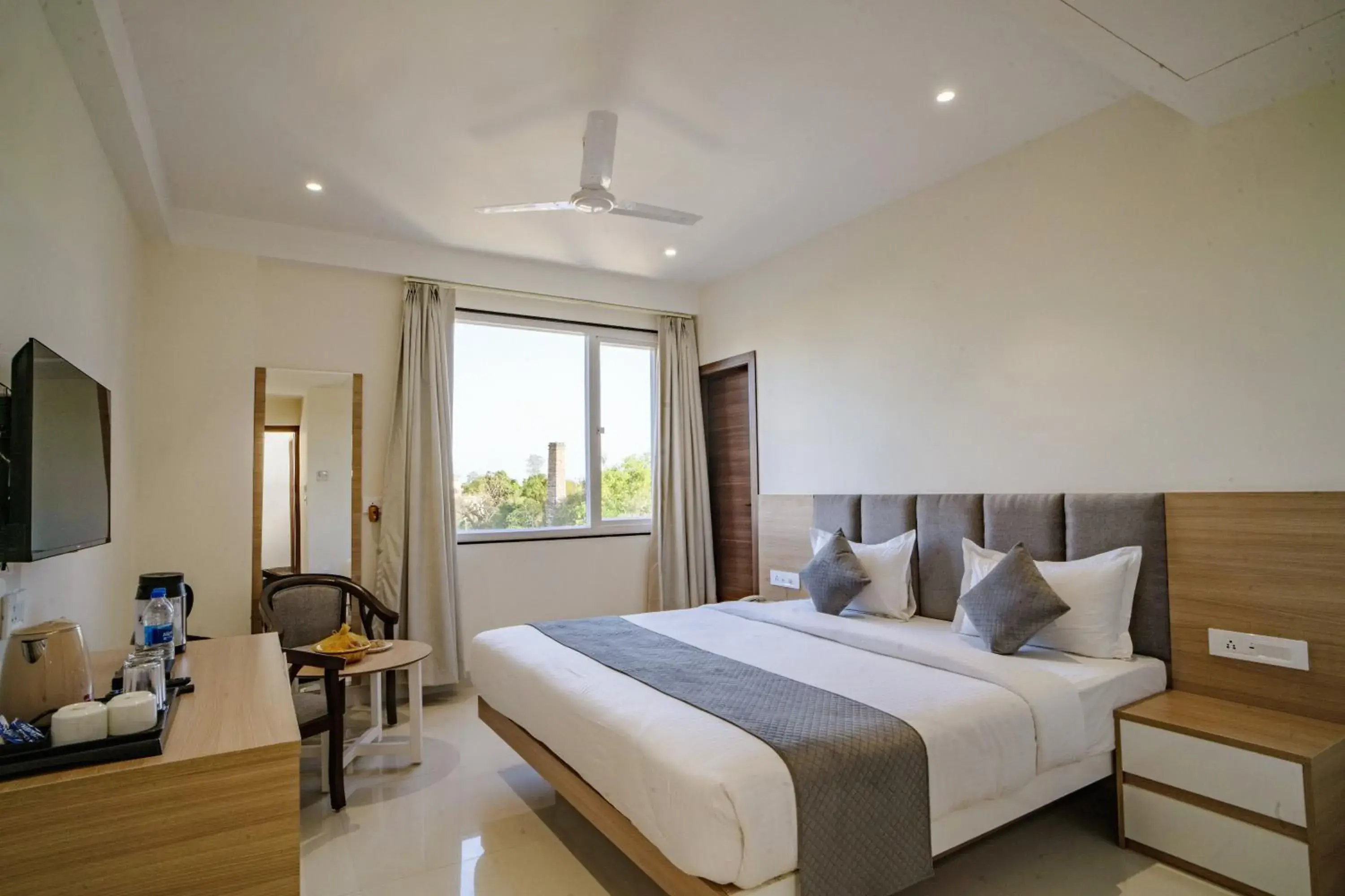 Bed in THE MANGAL VIEW RESIDENCY - A Luxury Boutique Business Hotel Bed in THE MANGAL VIEW RESIDENCY - A Luxury Boutique Business Hotel
