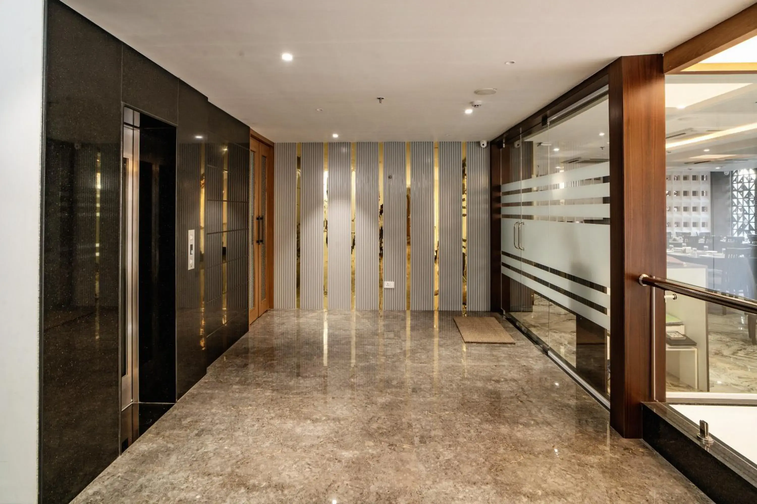 elevator in THE MANGAL VIEW RESIDENCY - A Luxury Boutique Business Hotel elevator in THE MANGAL VIEW RESIDENCY - A Luxury Boutique Business Hotel