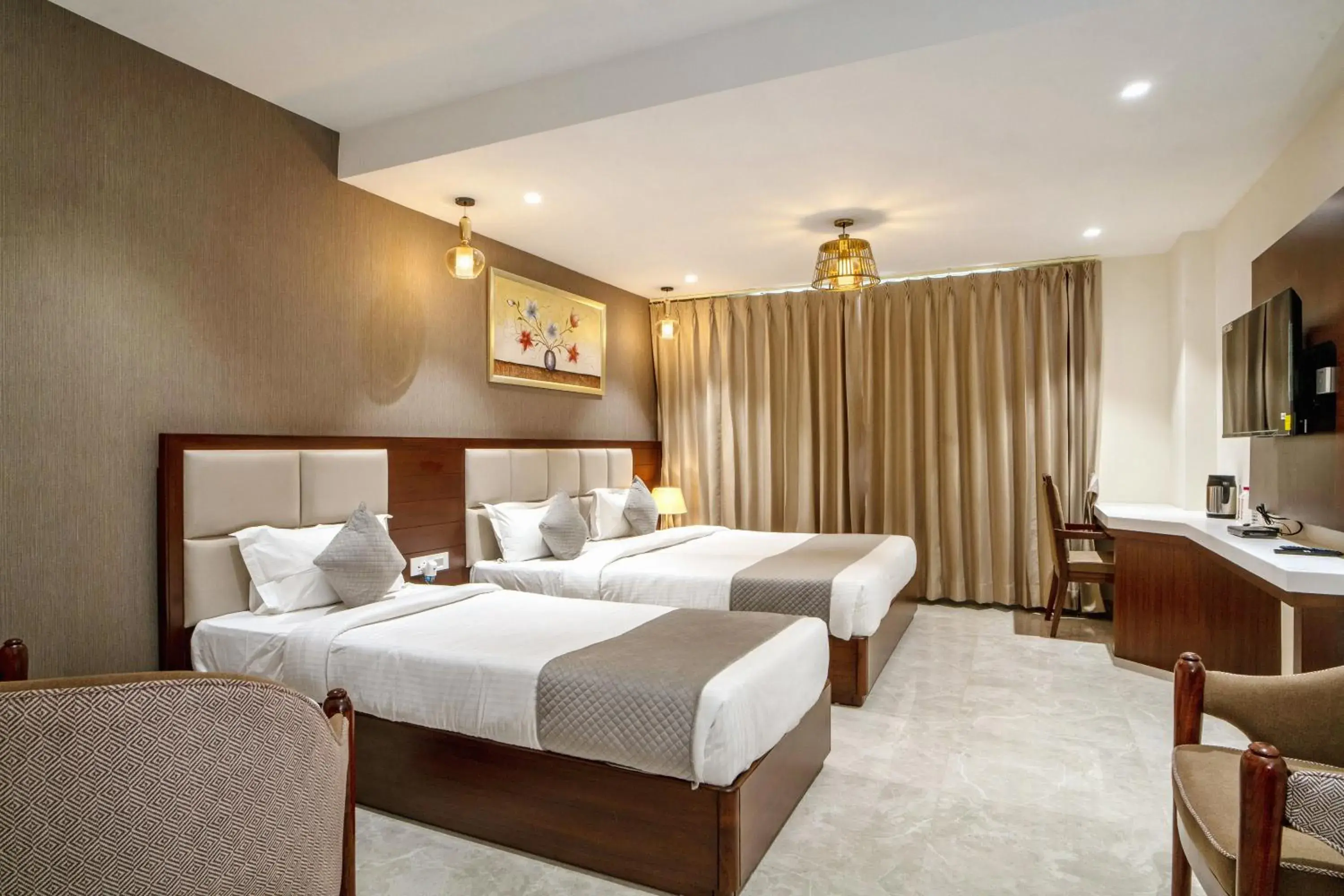 Bed in THE MANGAL VIEW RESIDENCY - A Luxury Boutique Business Hotel Bed in THE MANGAL VIEW RESIDENCY - A Luxury Boutique Business Hotel