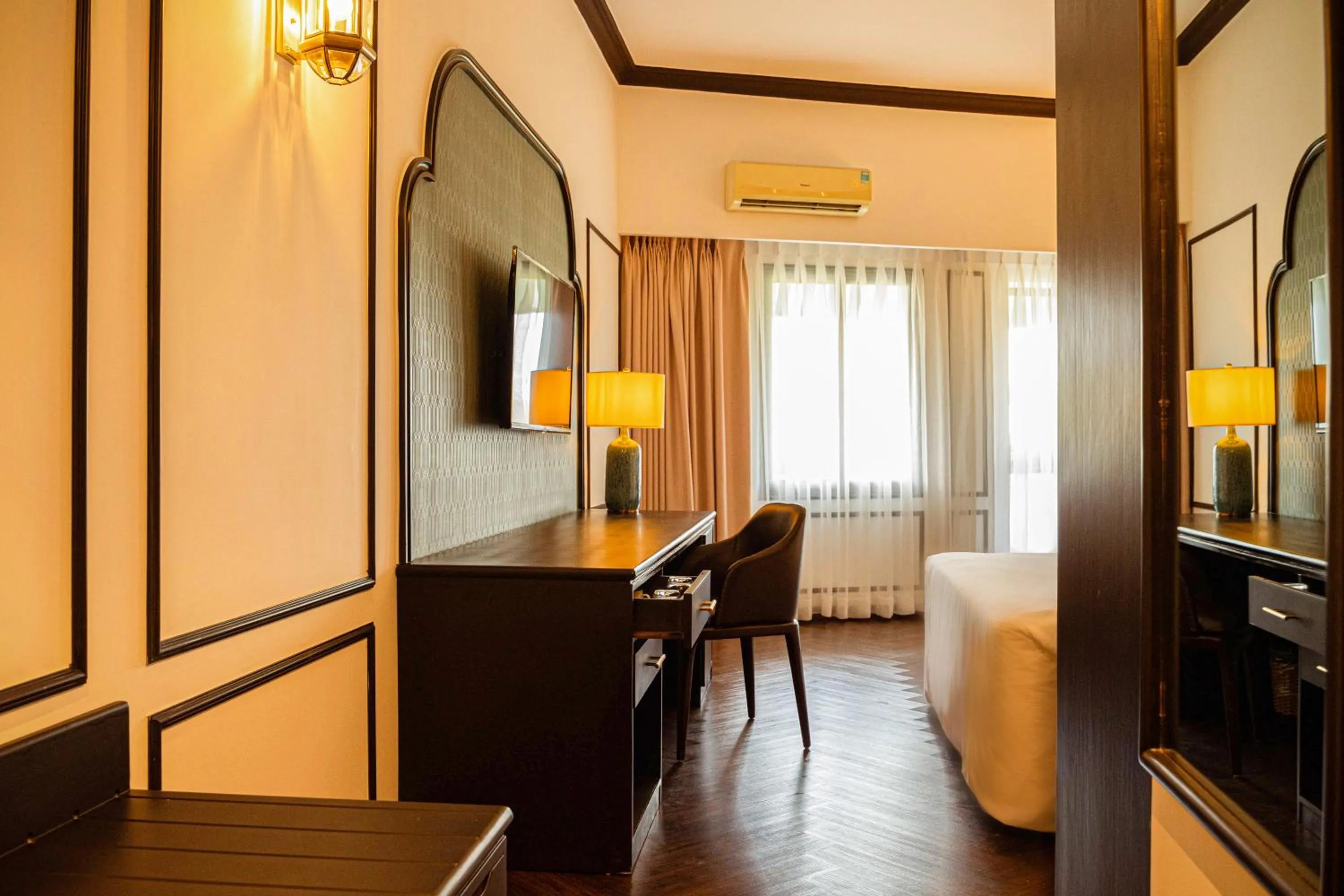 Bedroom, Bed in Dai Nam Boutique Hotel