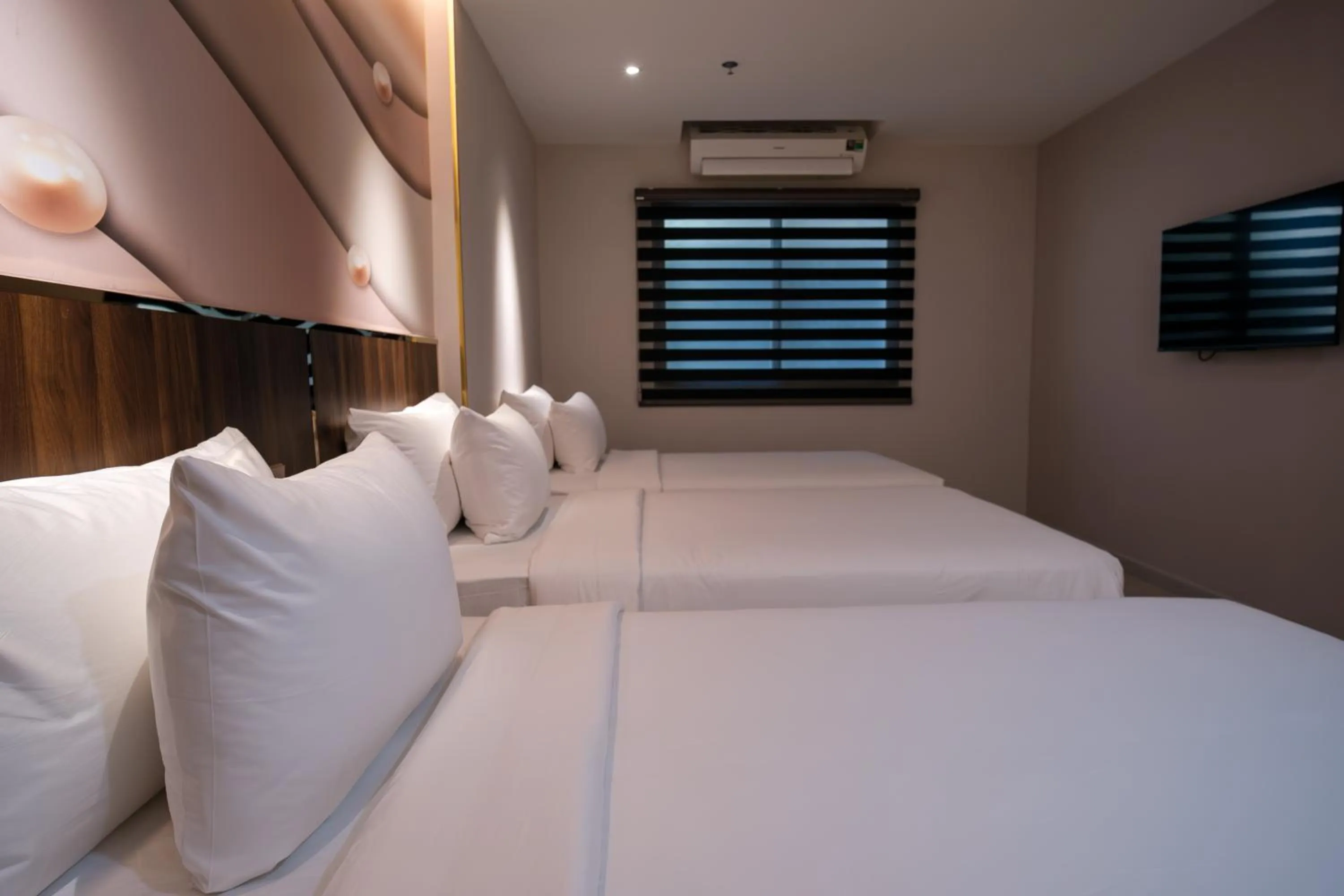 Bed in Dai Nam Boutique Hotel