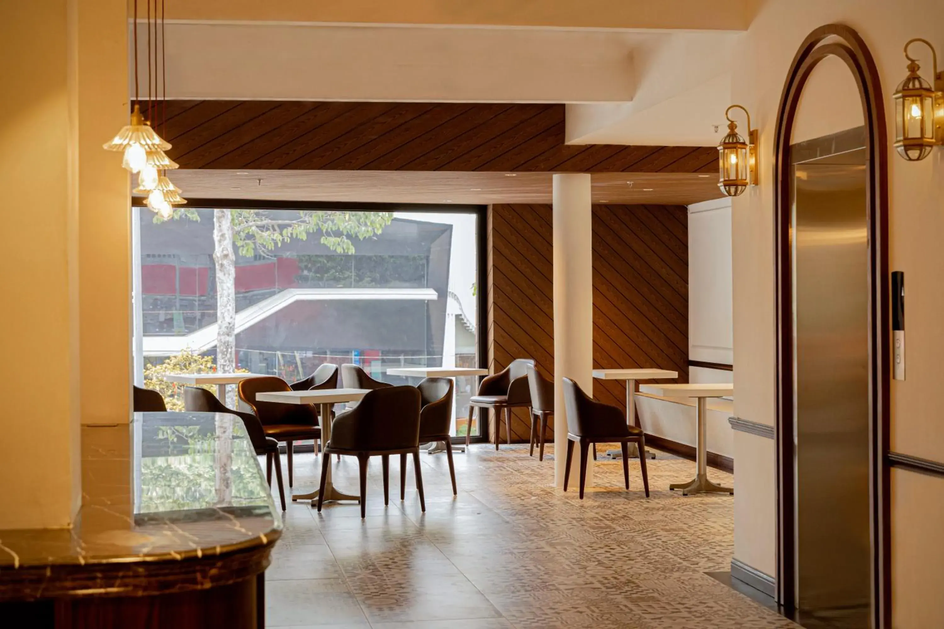 Restaurant/places to eat in Dai Nam Boutique Hotel Restaurant/places to eat in Dai Nam Boutique Hotel