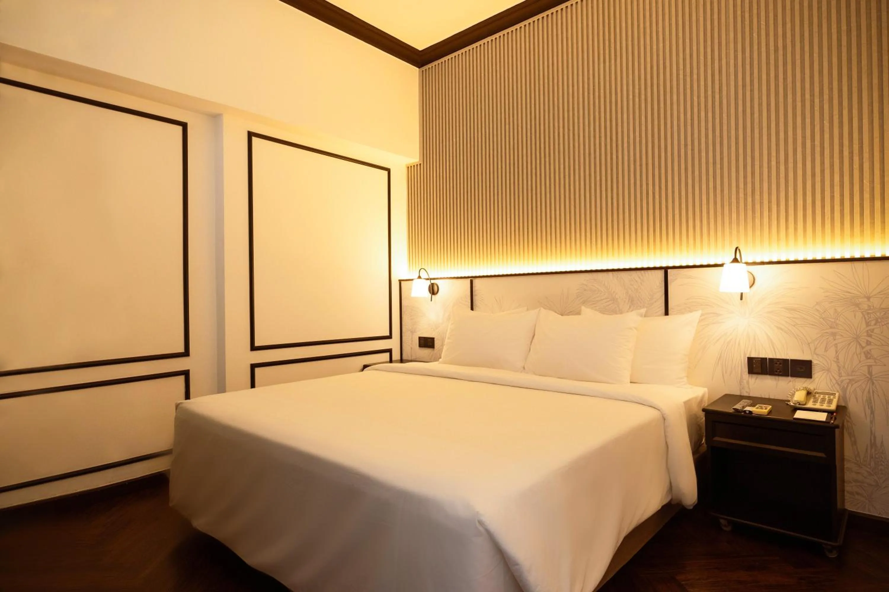 Bed in Dai Nam Boutique Hotel